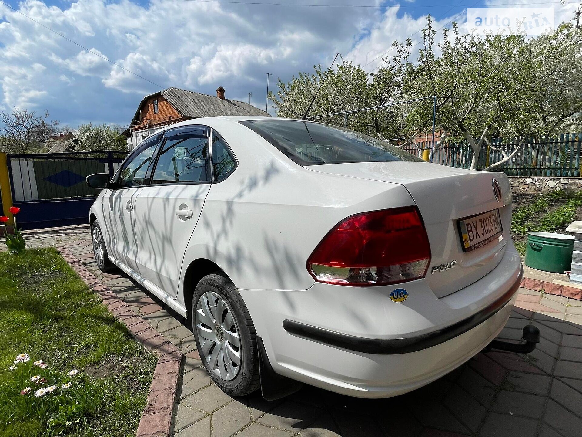 VOLKSWAGEN POLO 2013