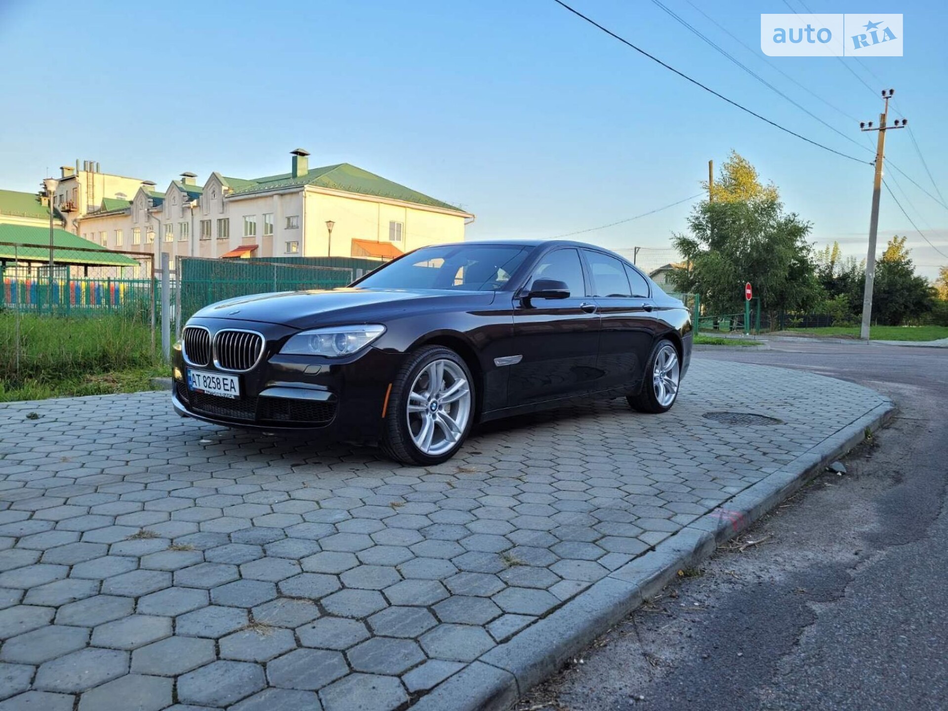 BMW 740I 2012