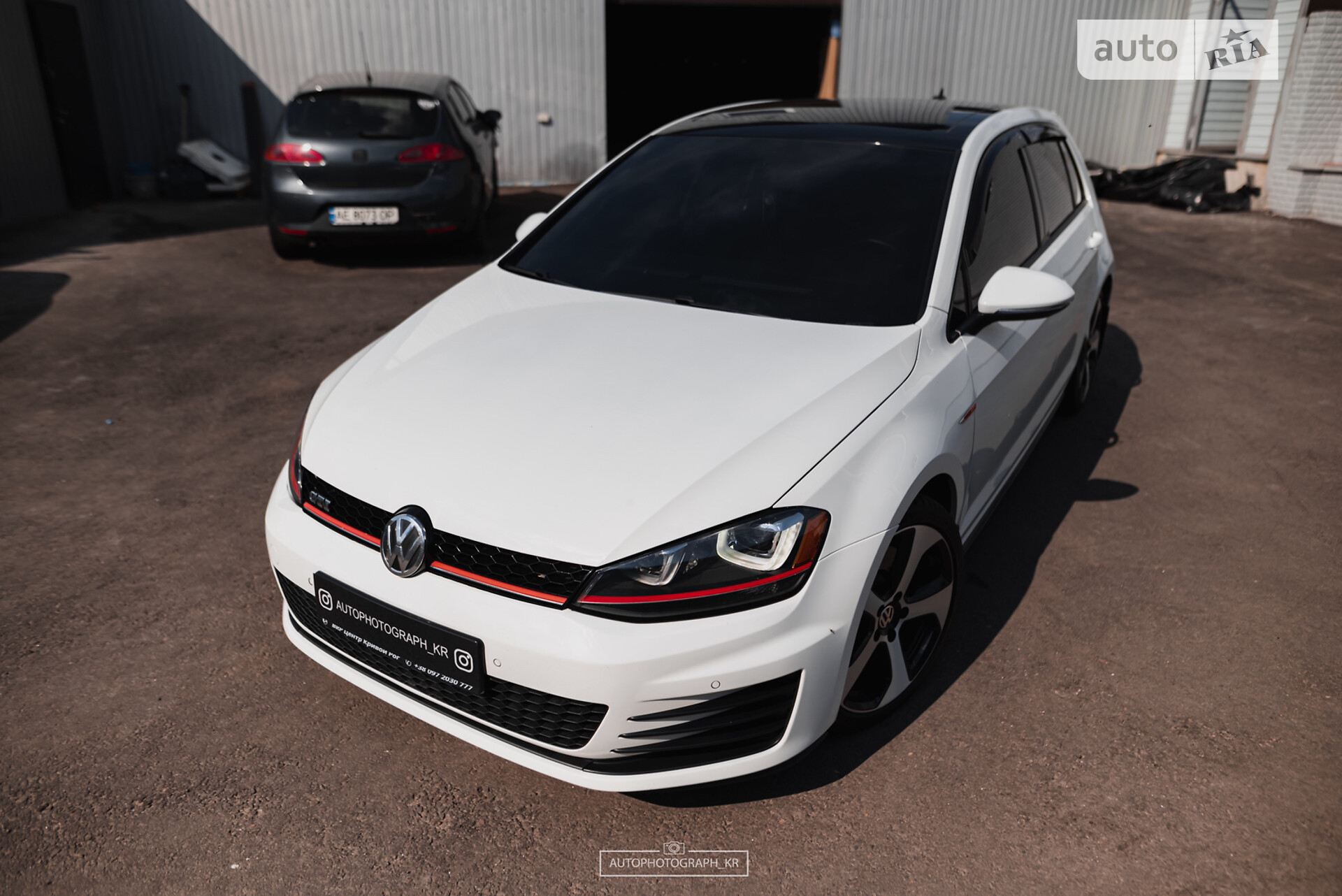VOLKSWAGEN GOLF GTI 2016