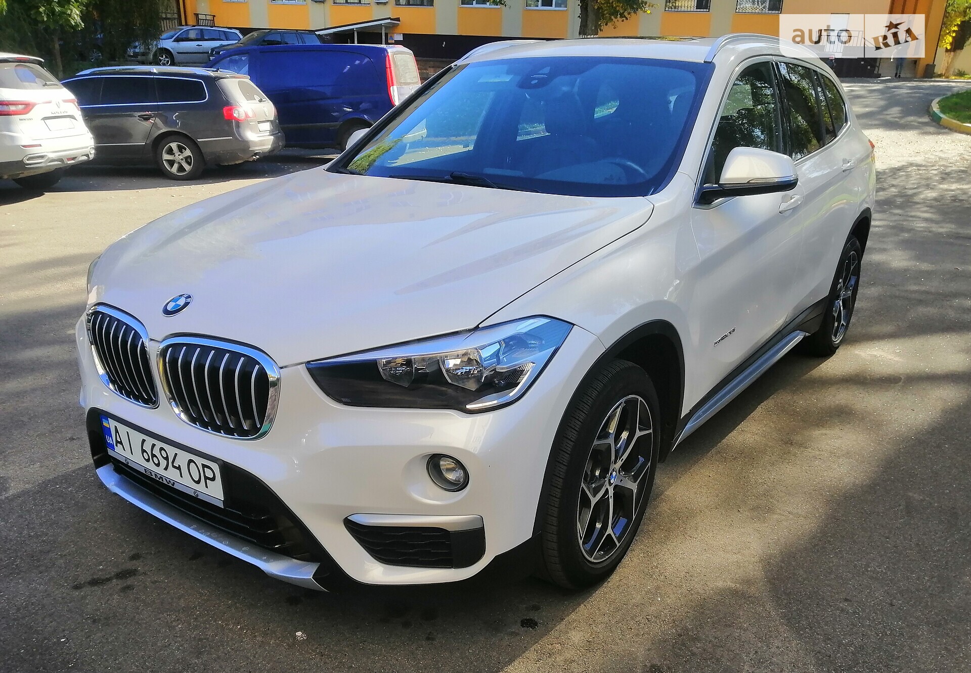 Головне фото звіту автомобіля BMW X1 2018