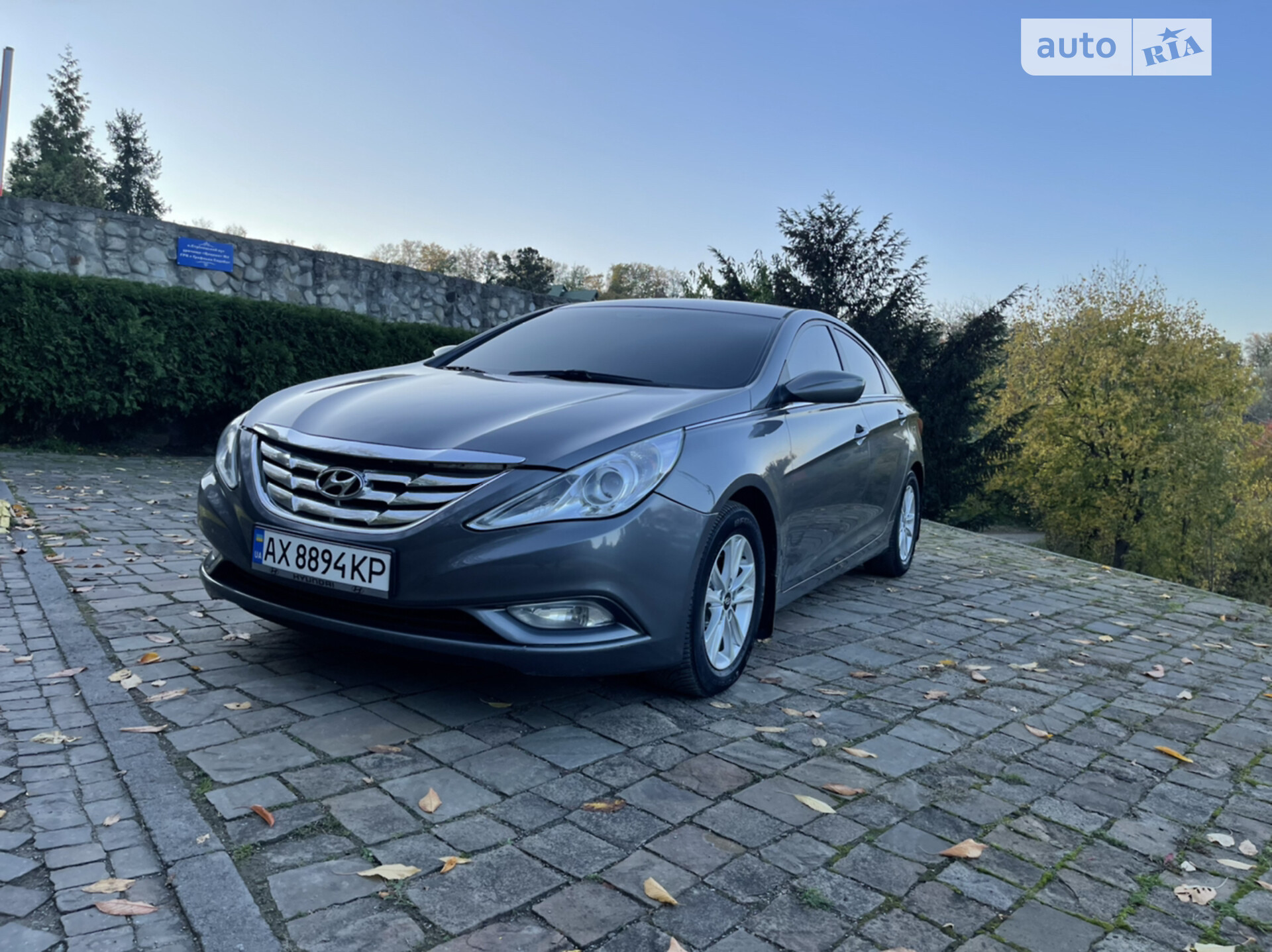 HYUNDAI SONATA