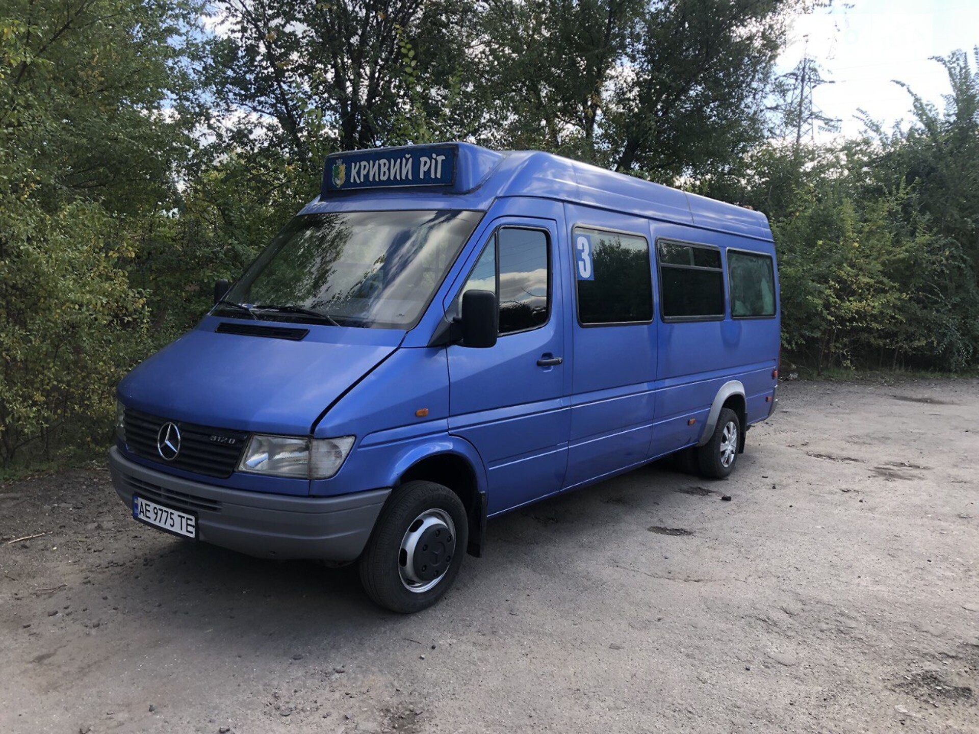 MERCEDES-BENZ 412D 2000