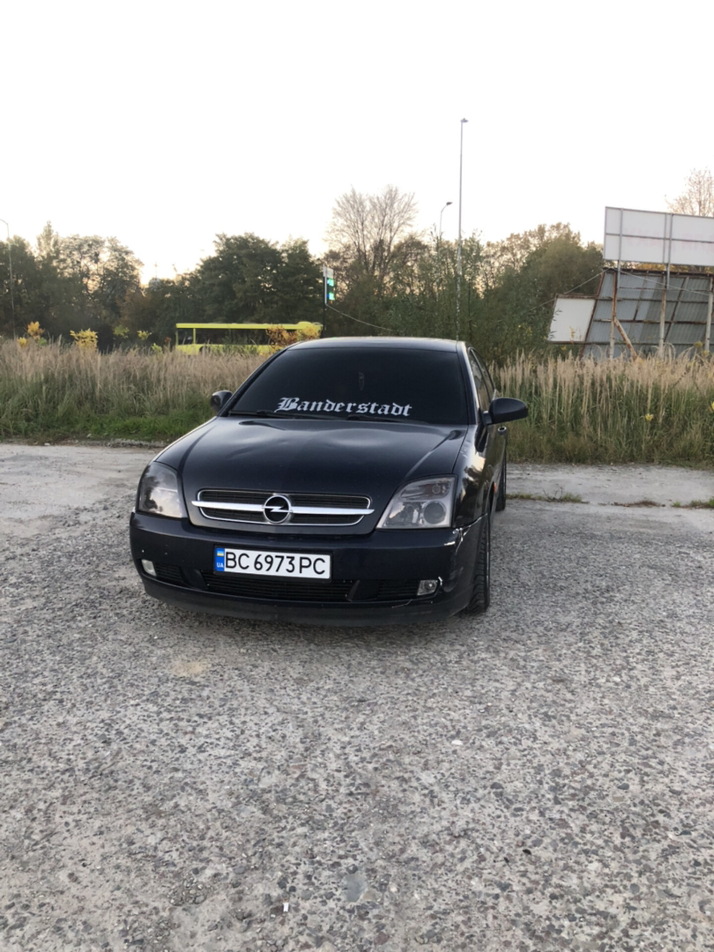 Головне фото звіту автомобіля OPEL VECTRA 2003