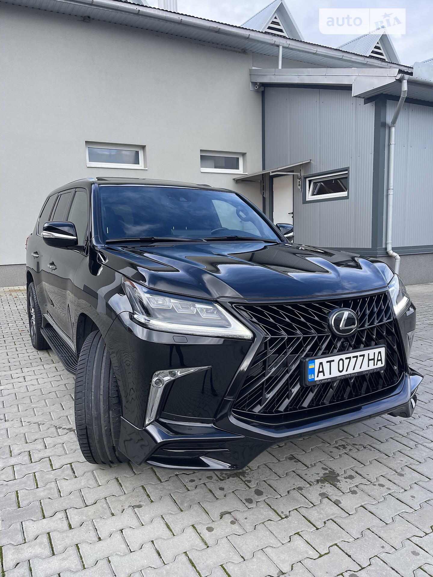 LEXUS LX 570 2018