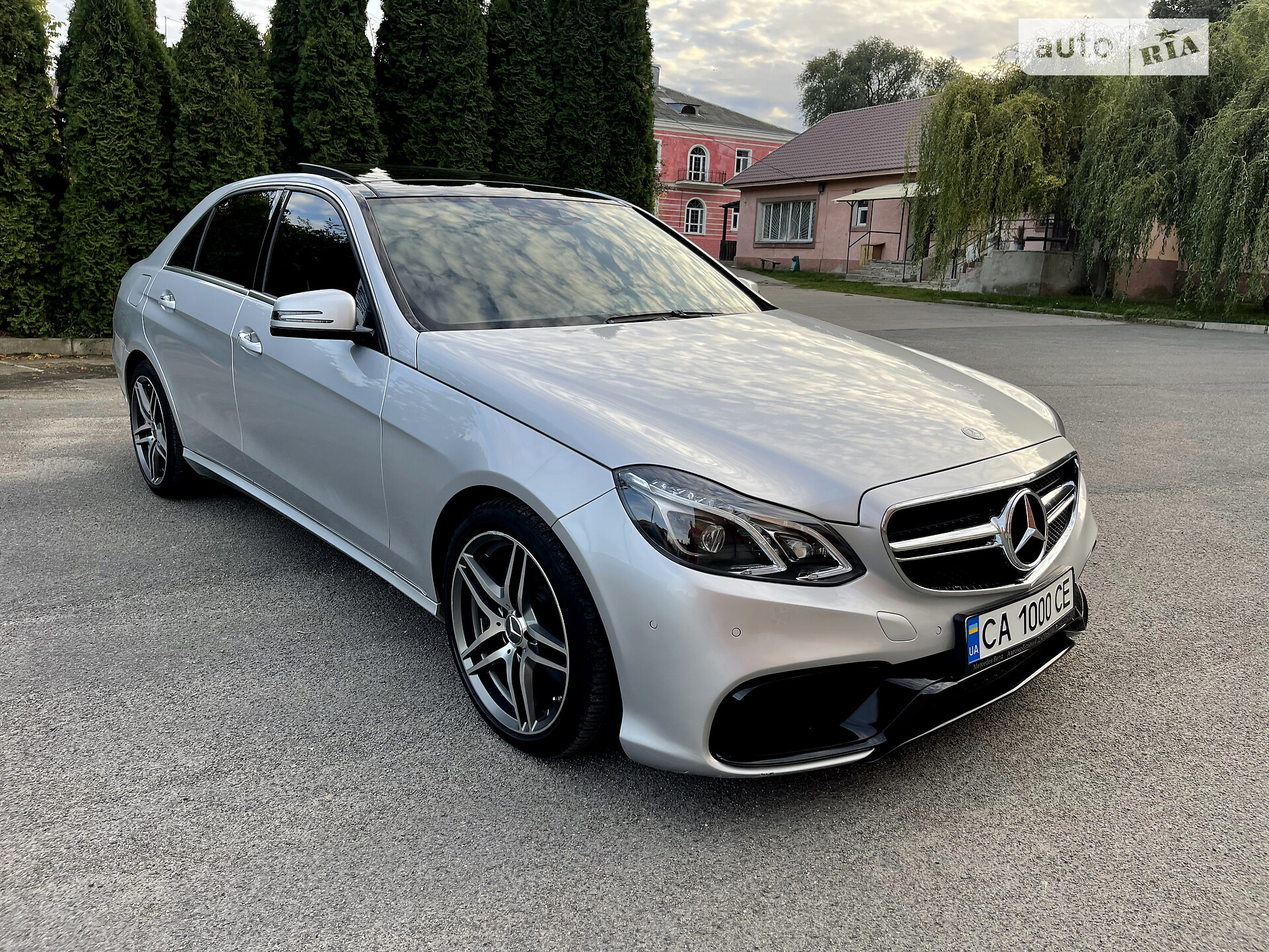 MERCEDES-BENZ E 250 D 2013