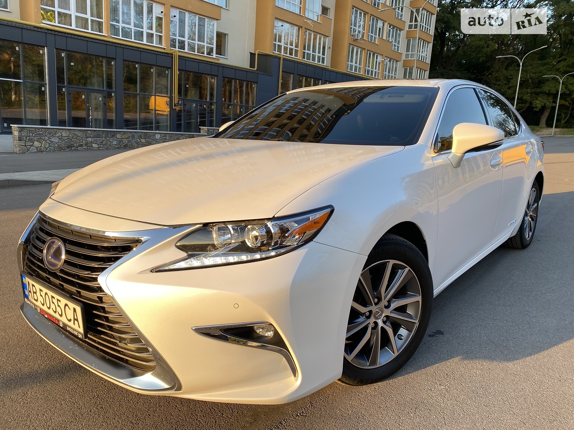 Lexus ES 2016