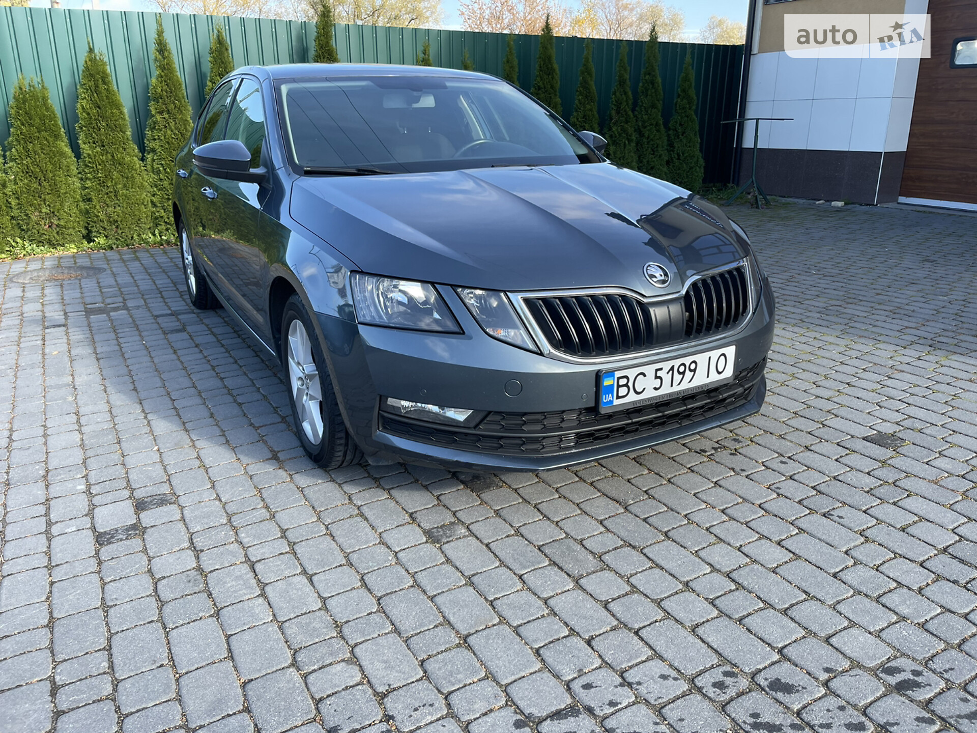 SKODA OCTAVIA 2017