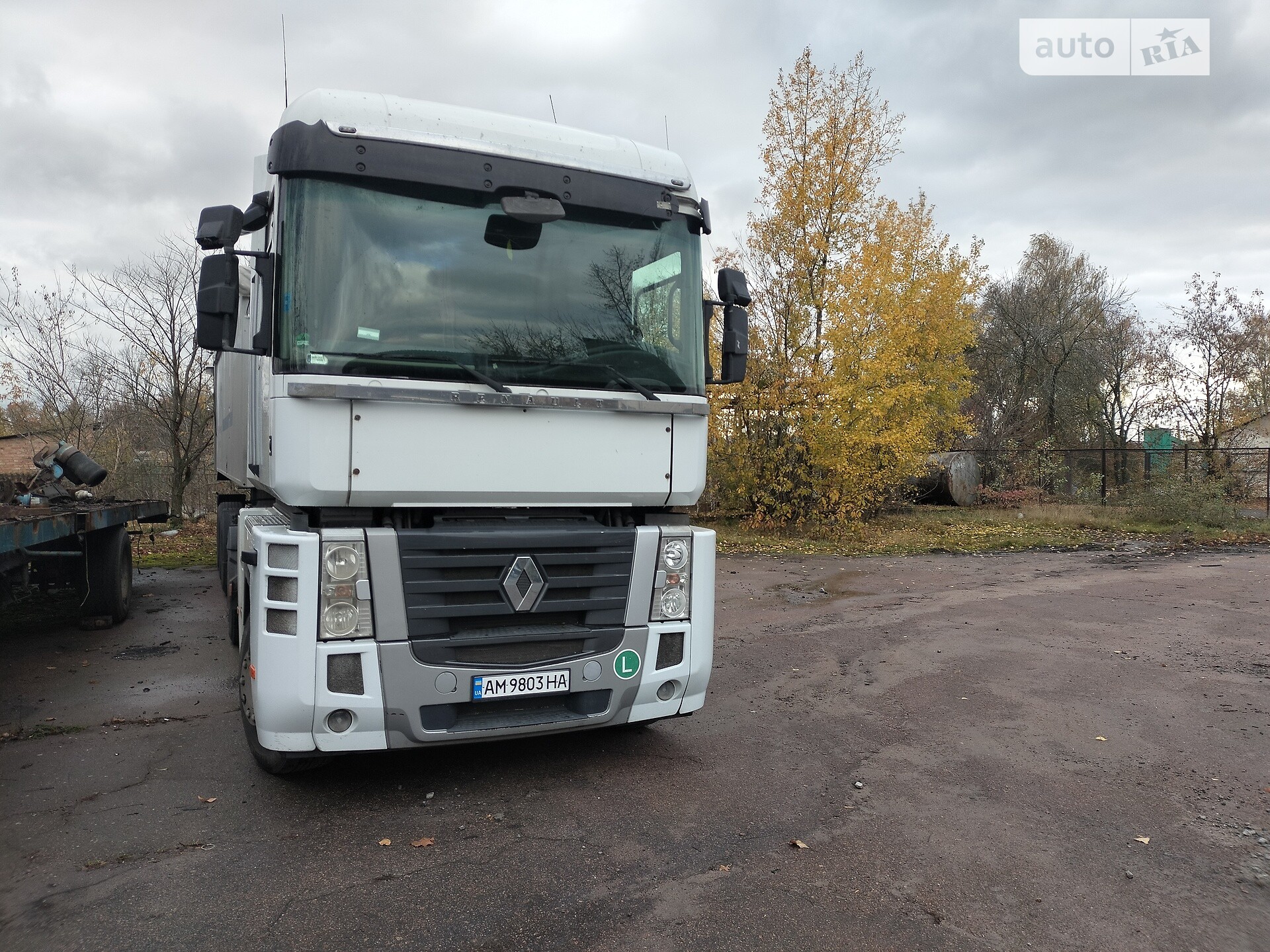 RENAULT MAGNUM 2013