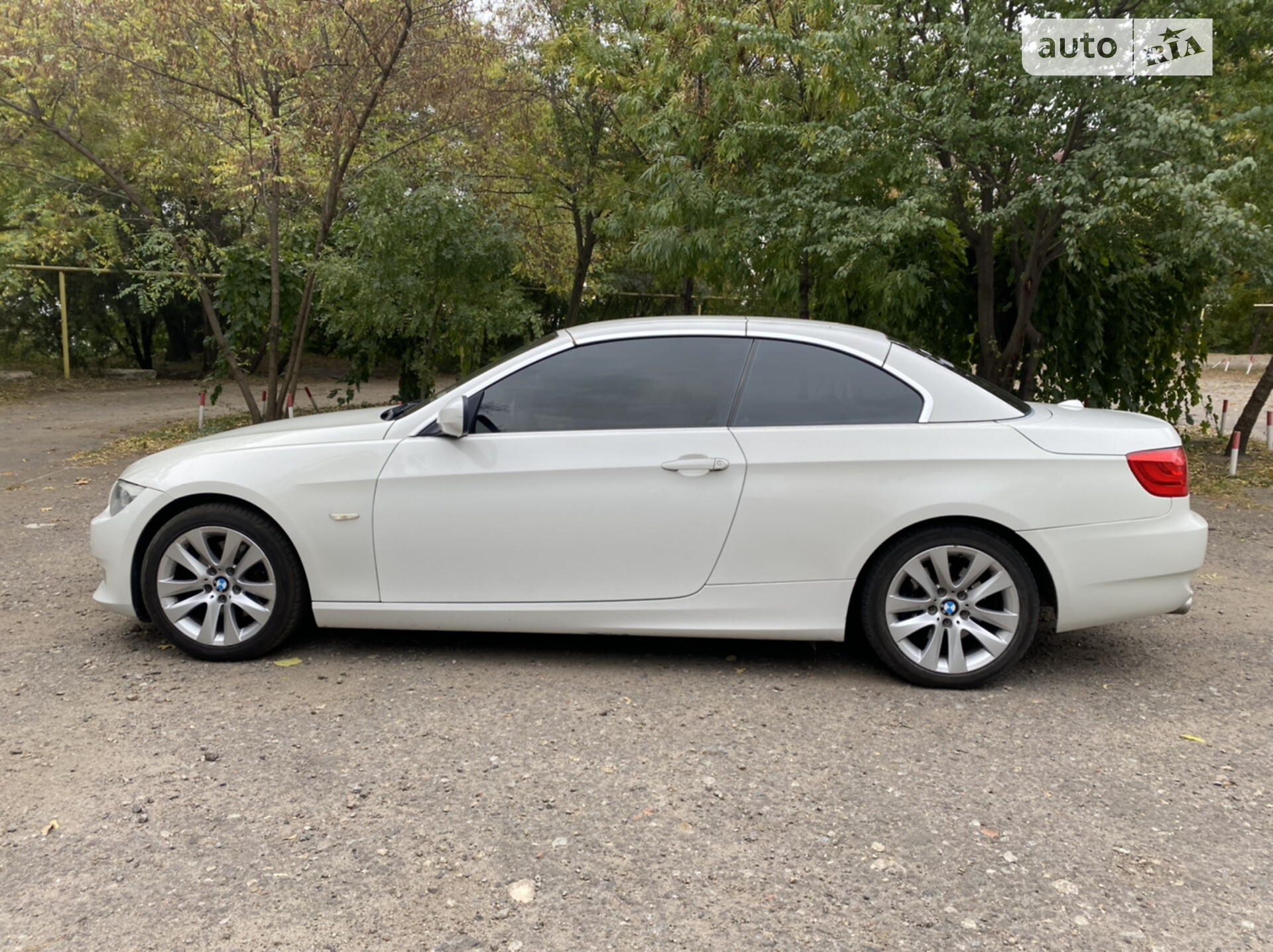 BMW 328 2011