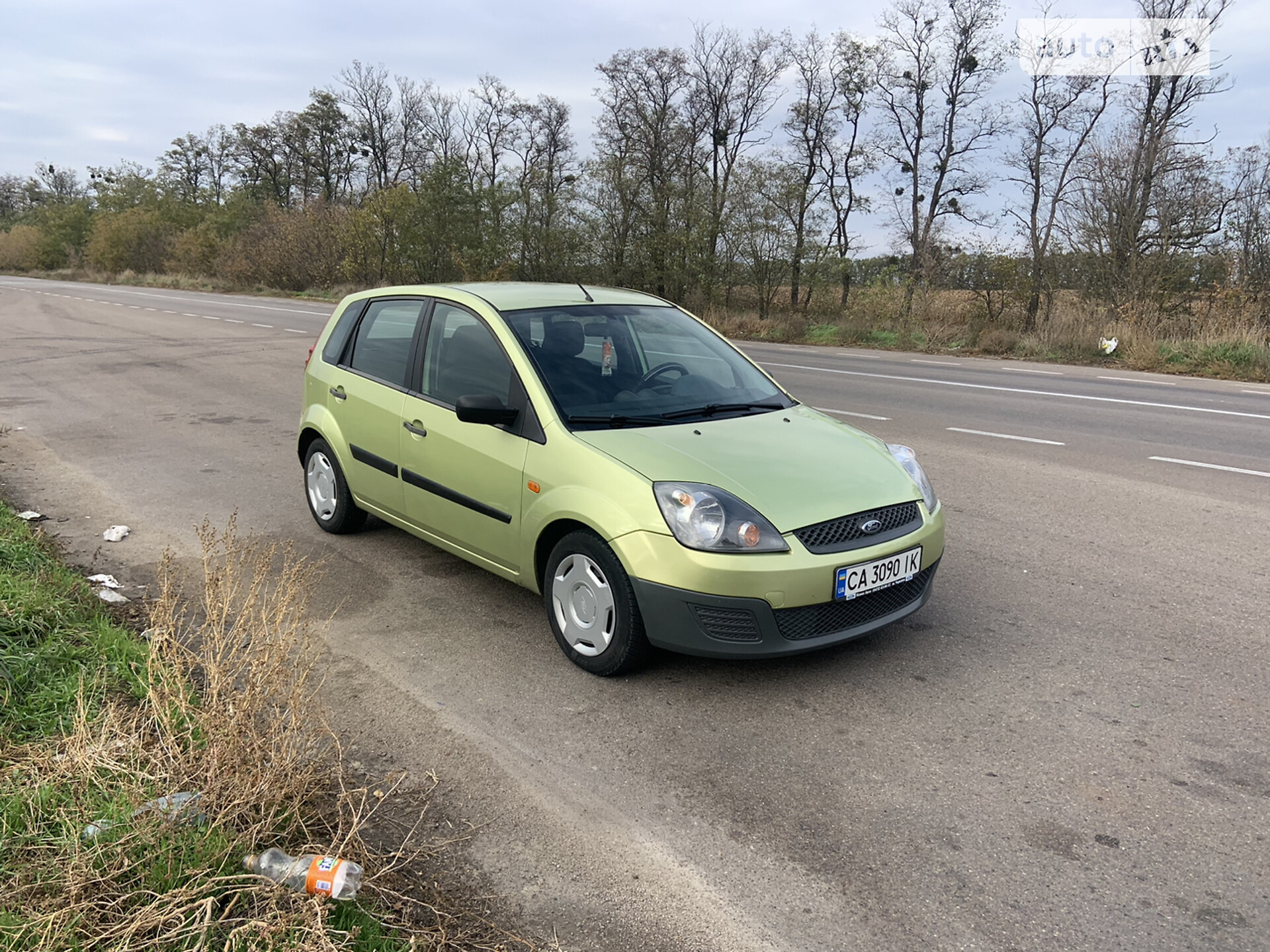 Головне фото звіту автомобіля FORD FIESTA 2006