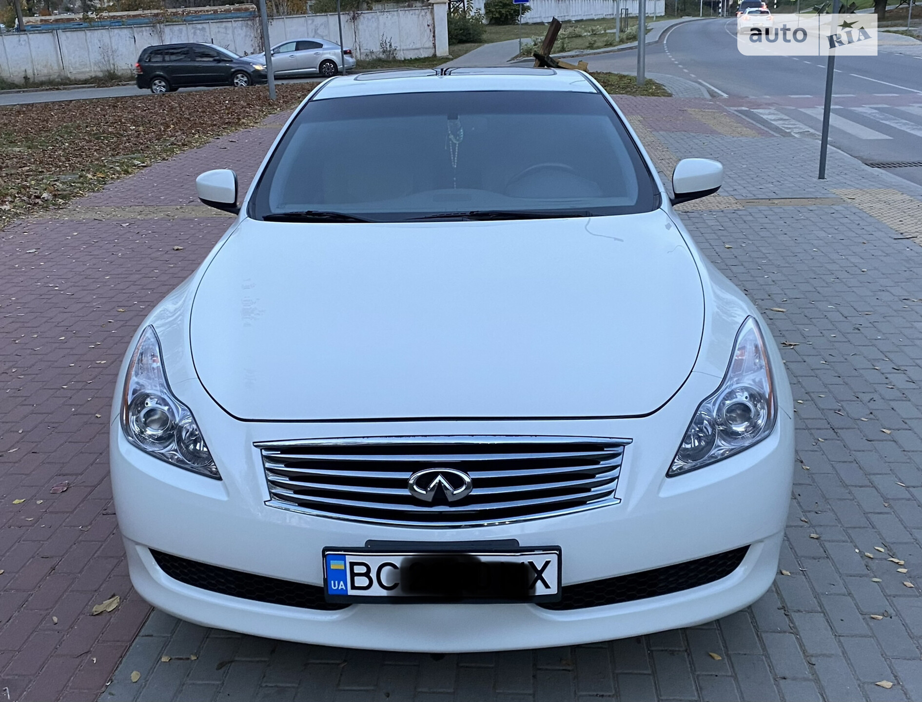 INFINITI G37 2008
