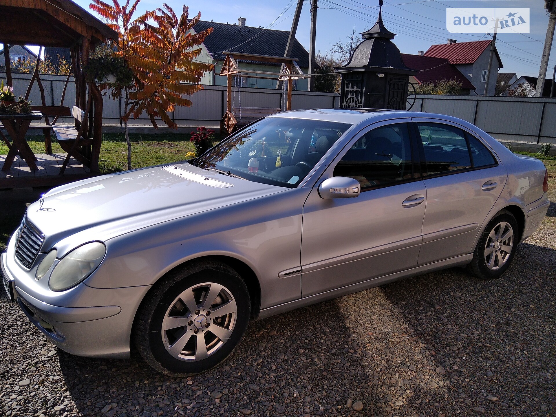 MERCEDES-BENZ E 200 CDI 2003