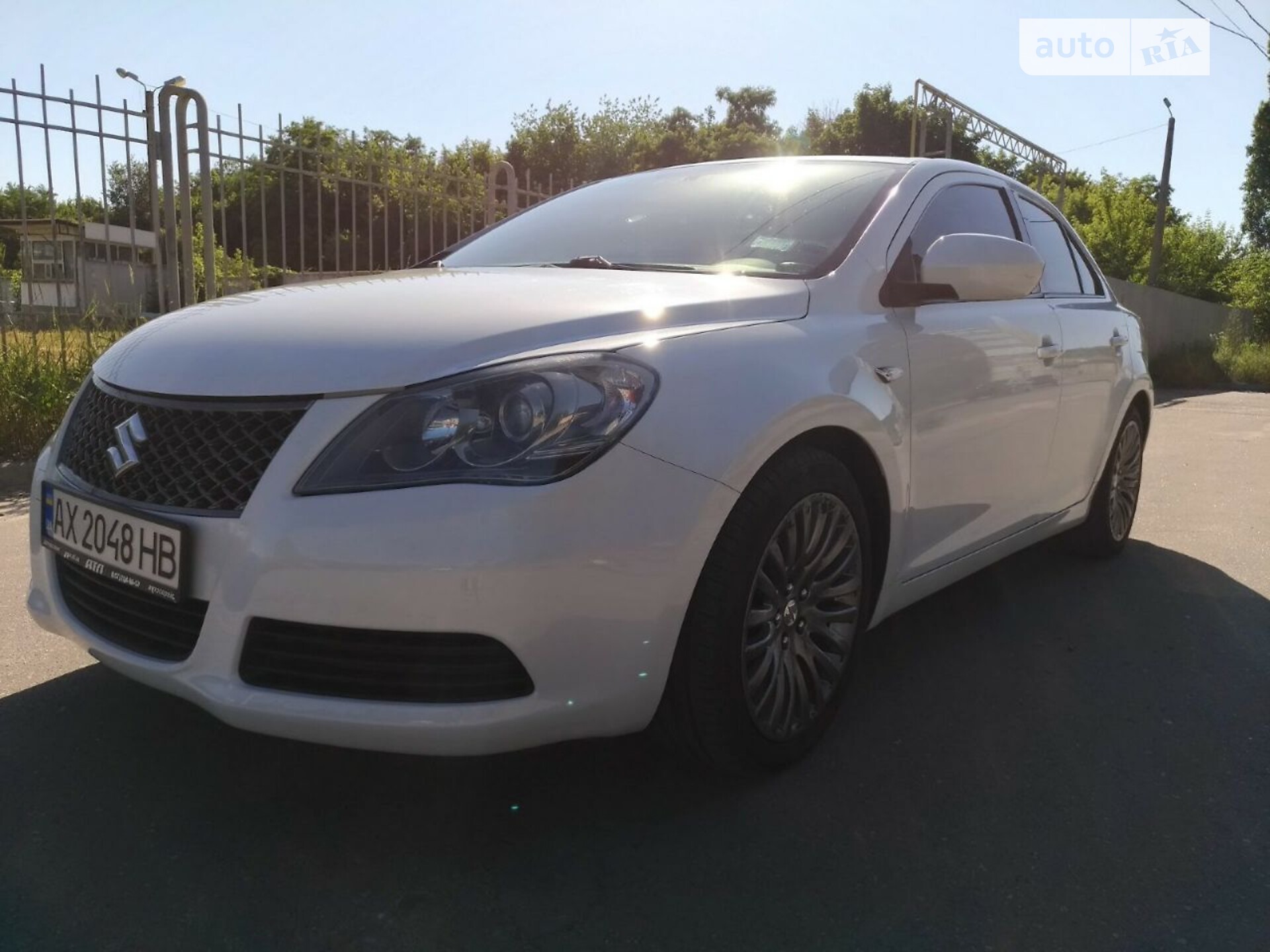 SUZUKI KIZASHI 2011