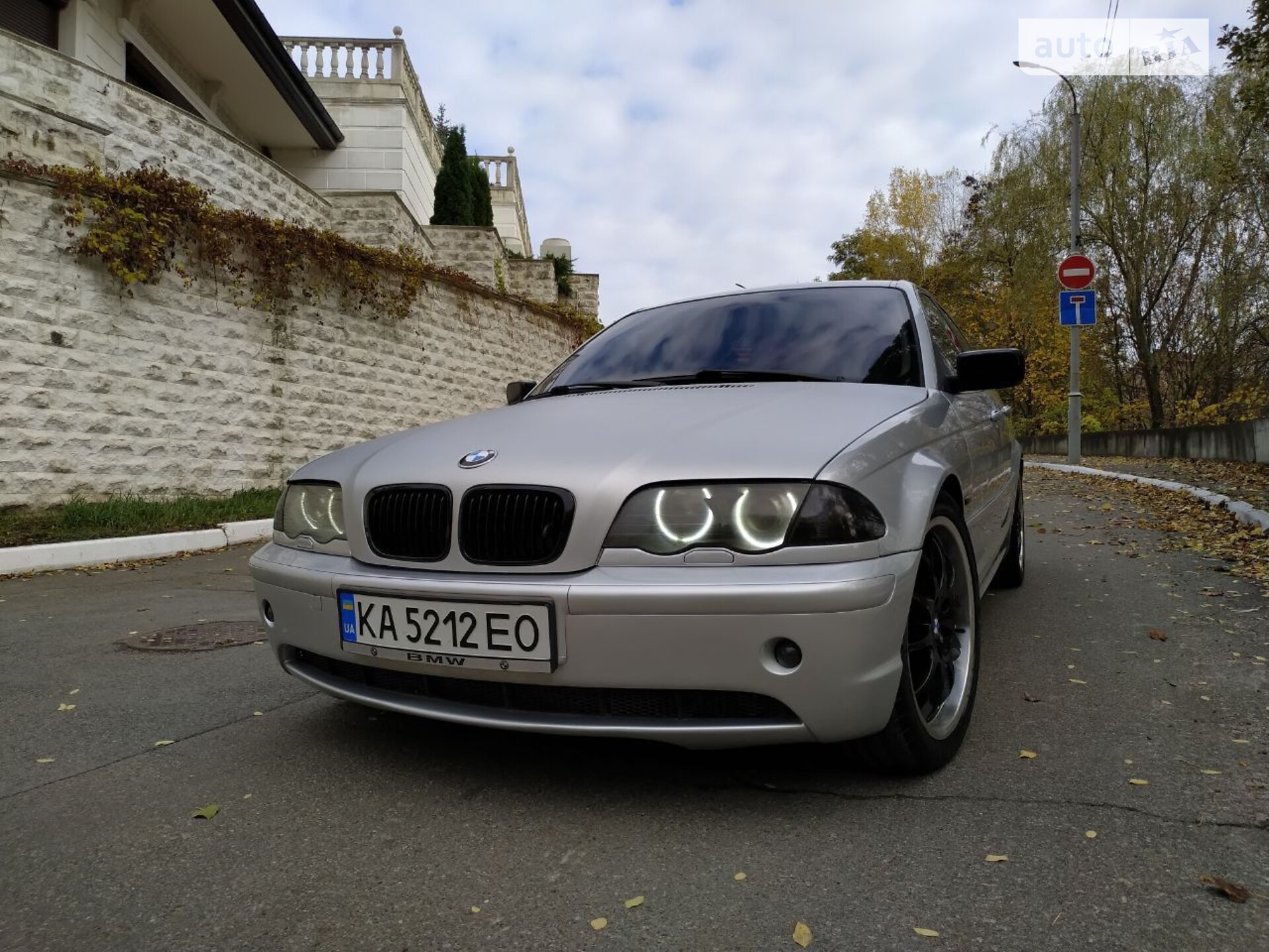 Головне фото звіту автомобіля BMW 330D 2000