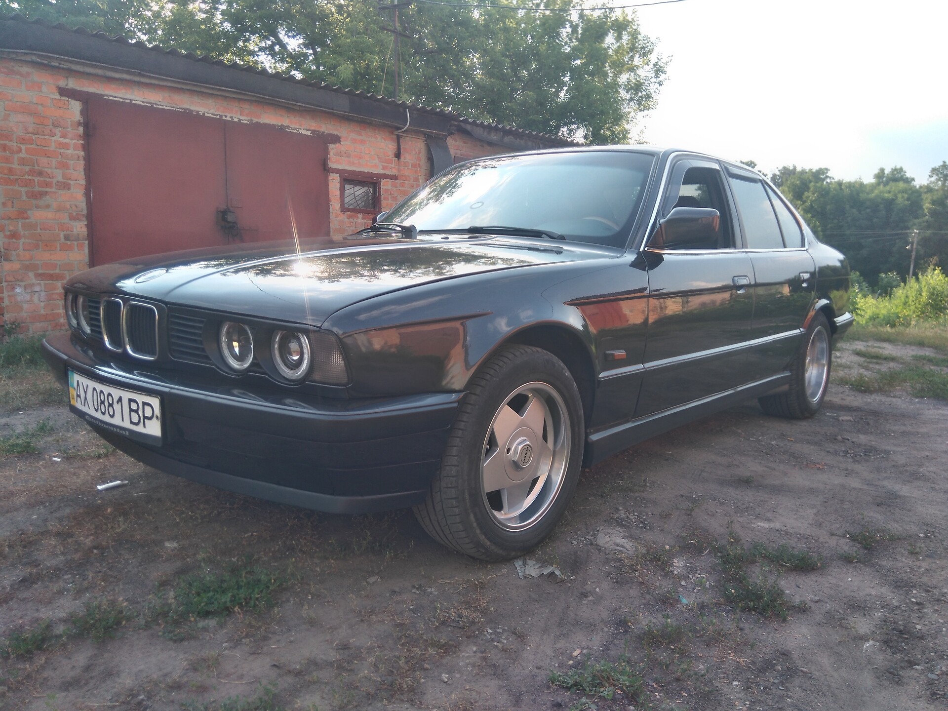 BMW 5 Series 1989