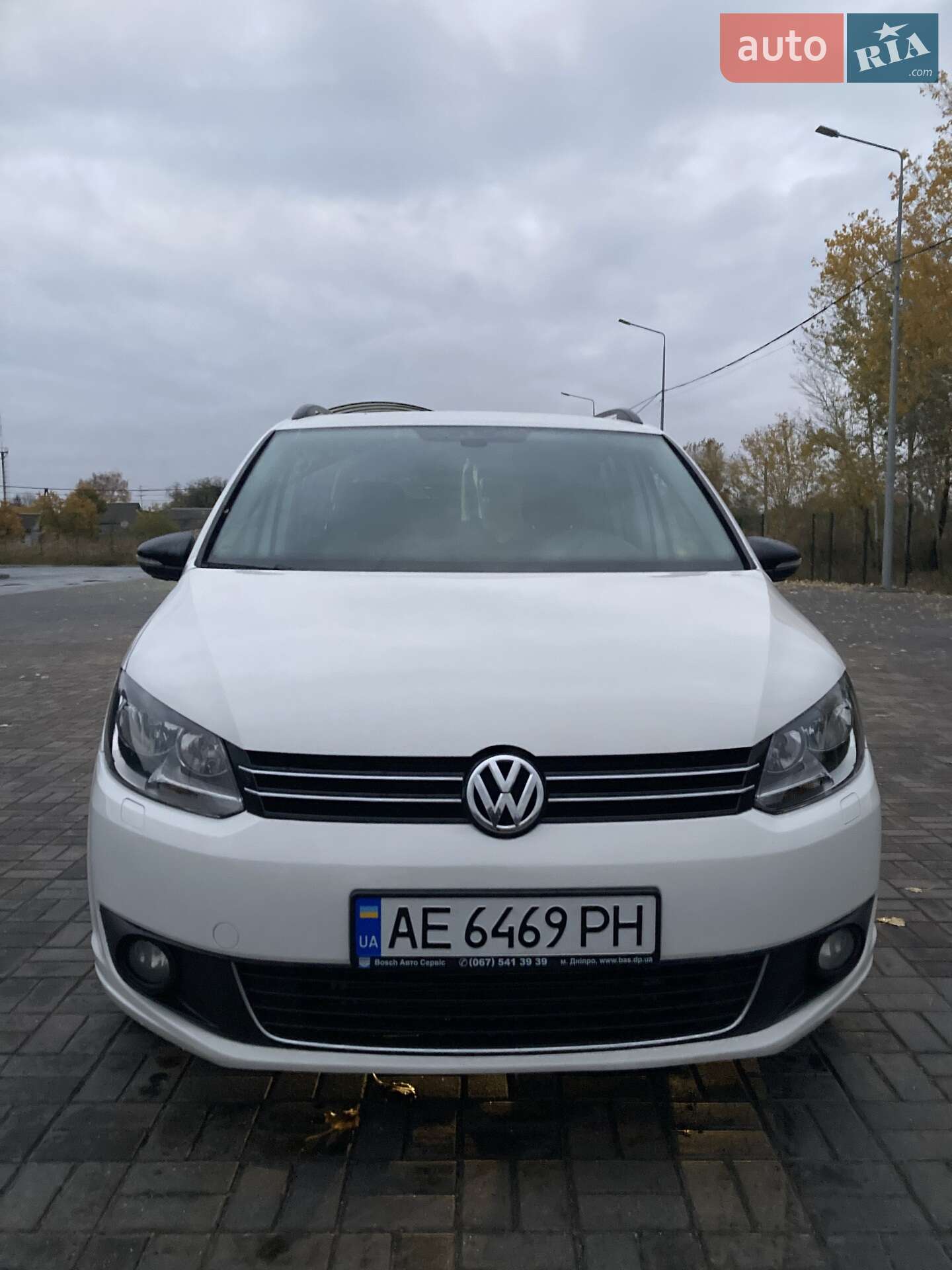 VOLKSWAGEN TOURAN 2013