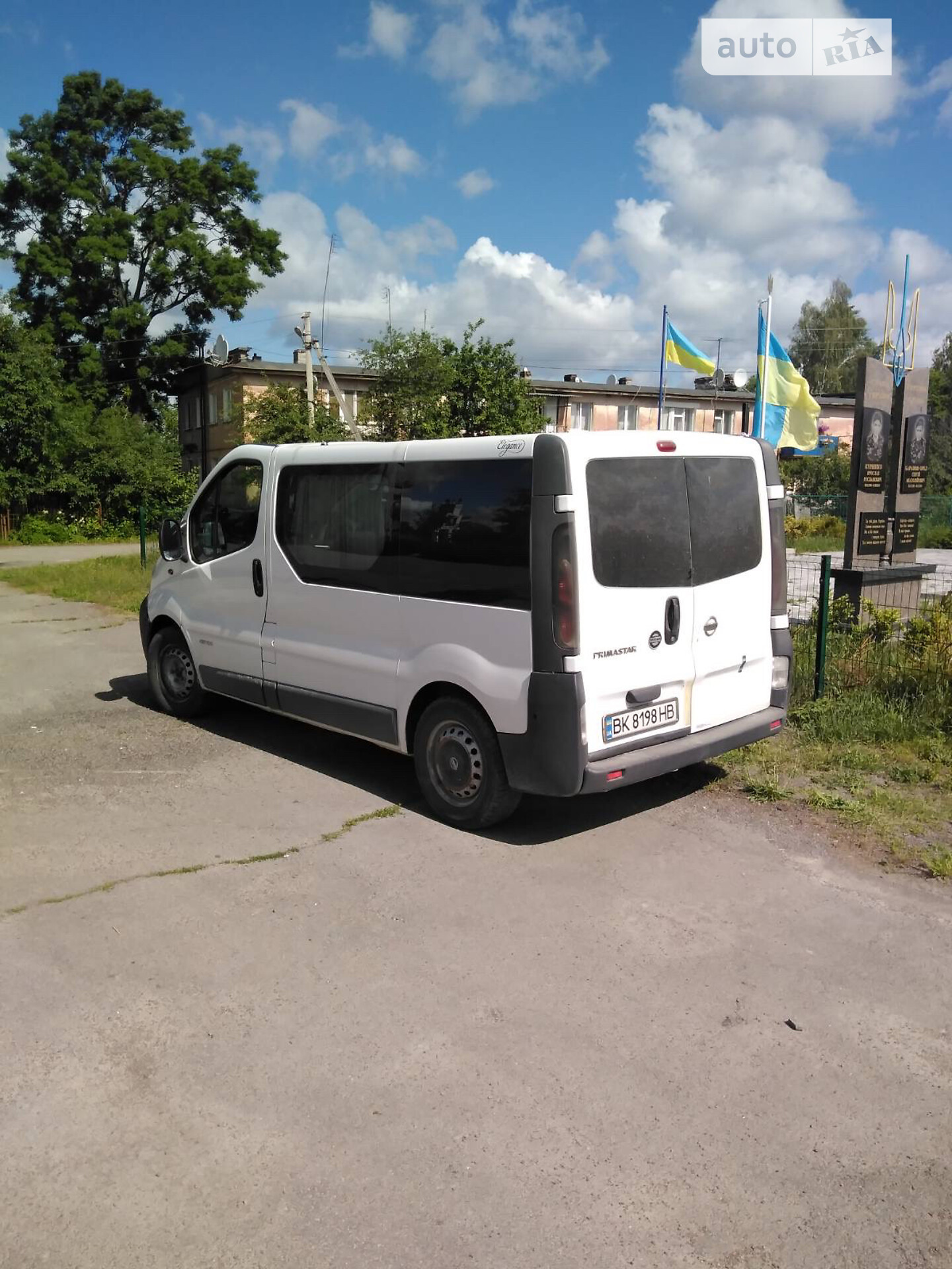 NISSAN PRIMASTAR 2002