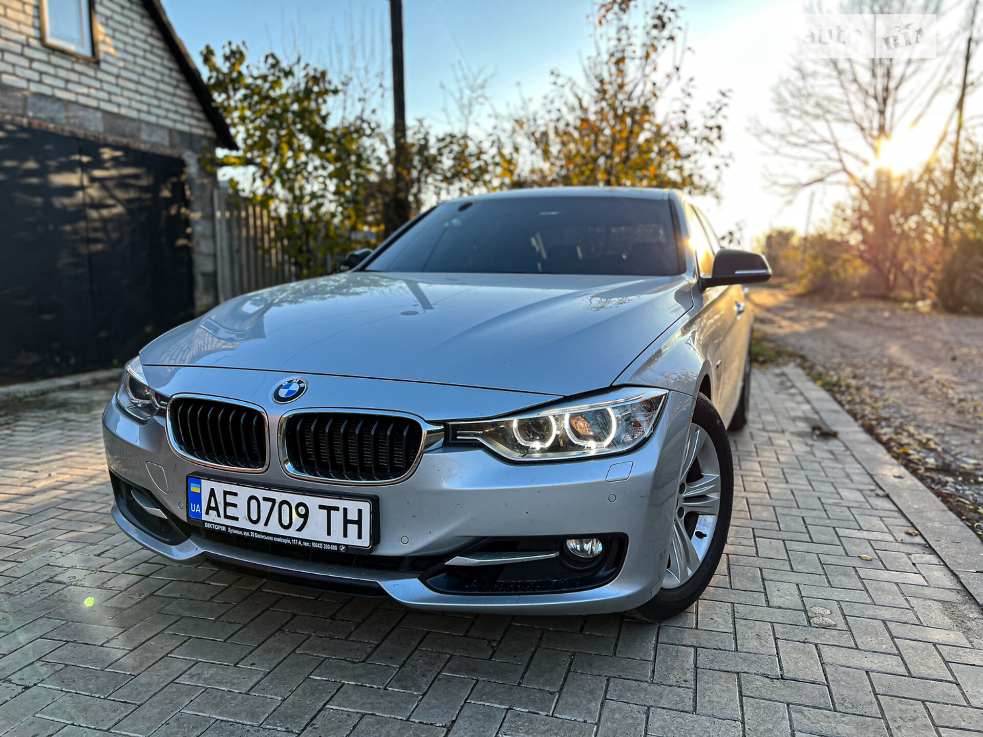 BMW 320I 2012