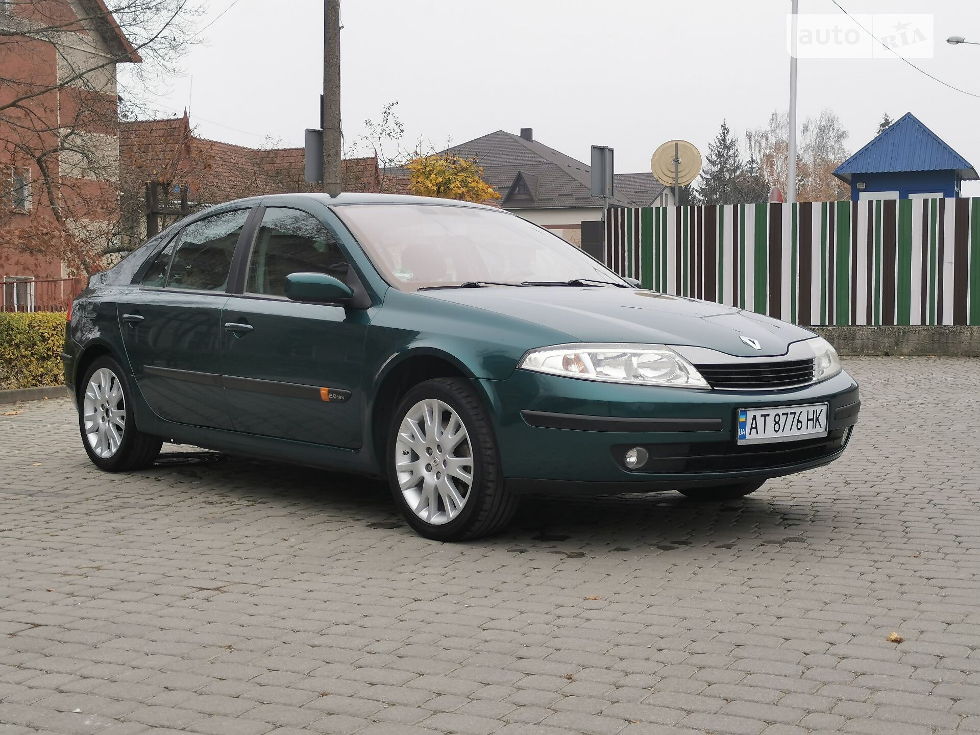 Головне фото звіту автомобіля RENAULT LAGUNA 2003