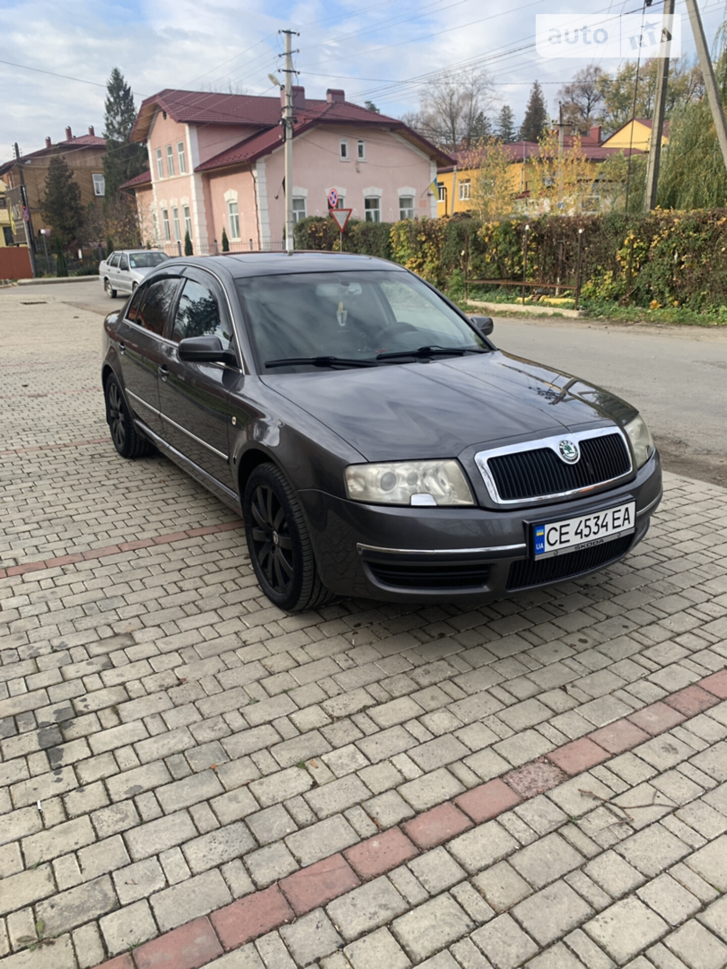 SKODA SUPERB 2005