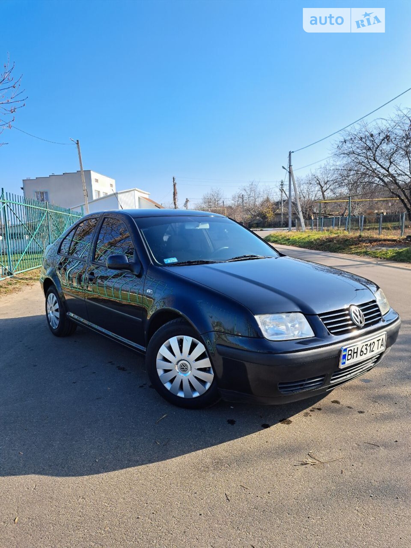 VOLKSWAGEN BORA 2004