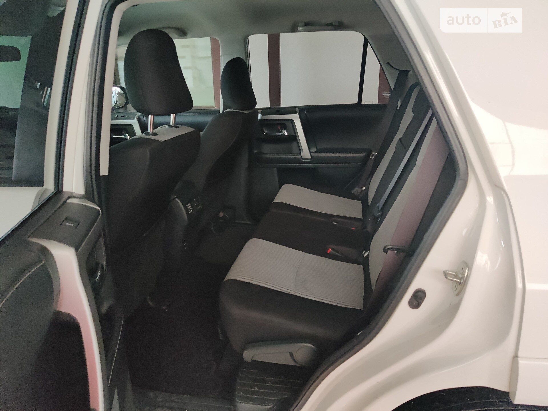 TOYOTA 4 RUNNER 2018