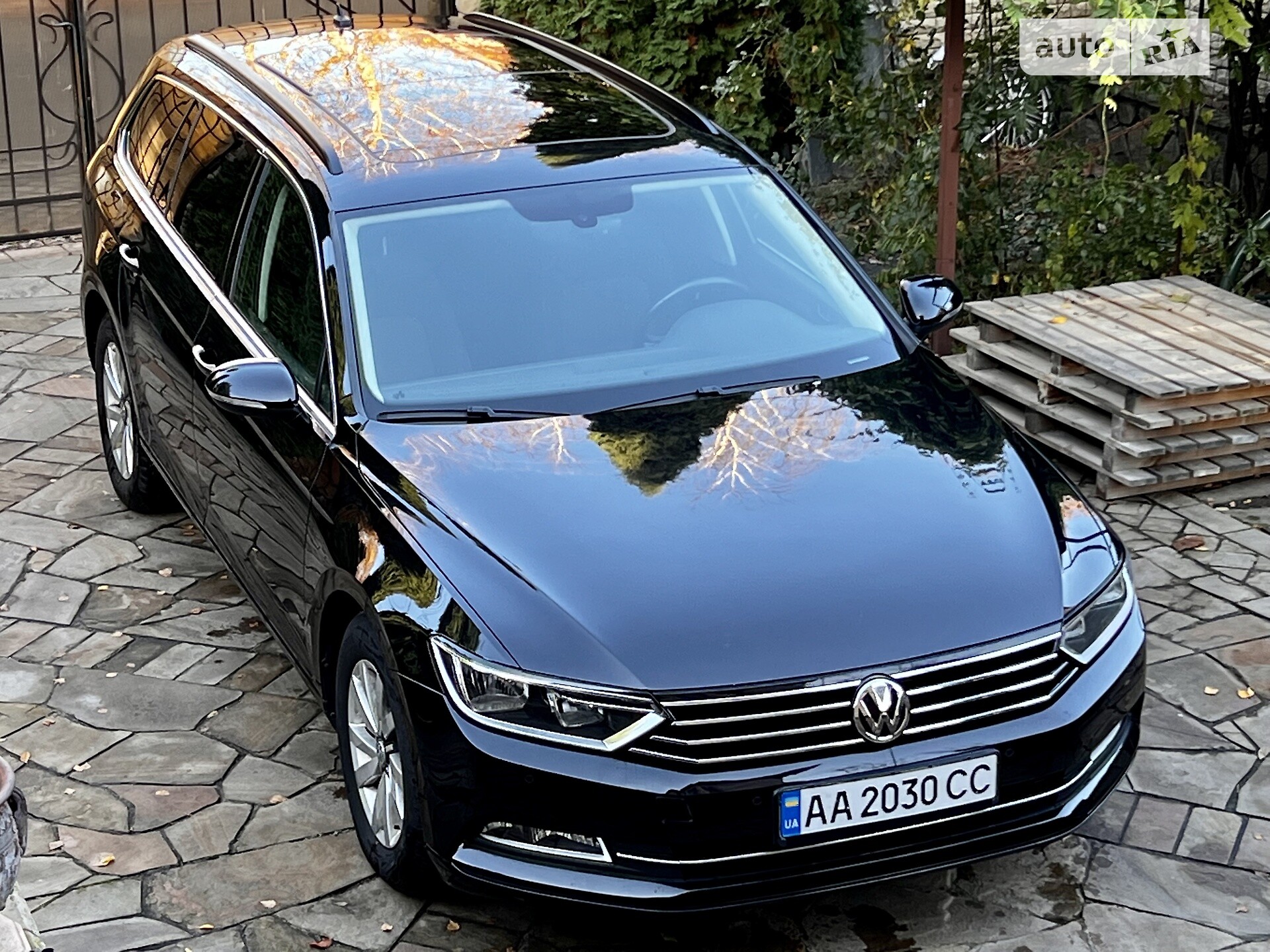 VOLKSWAGEN PASSAT 2016