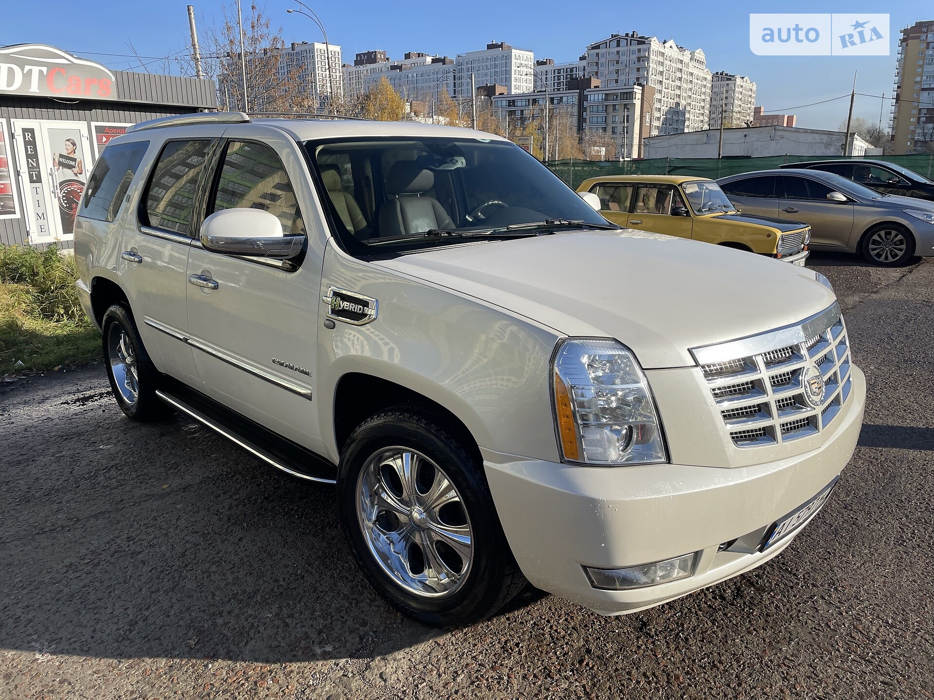 CADILLAC ESCALADE 2011