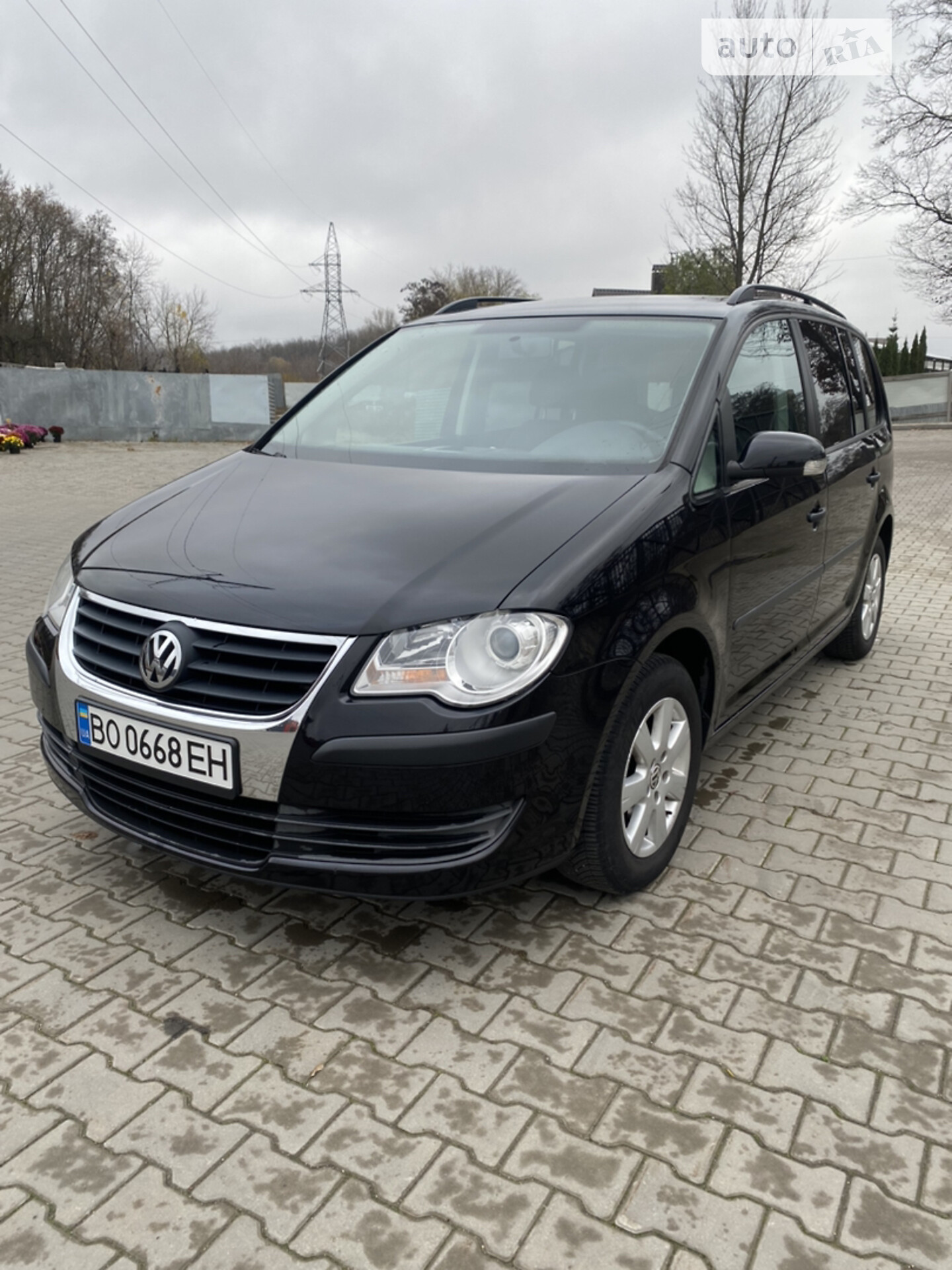 VOLKSWAGEN TOURAN 2008