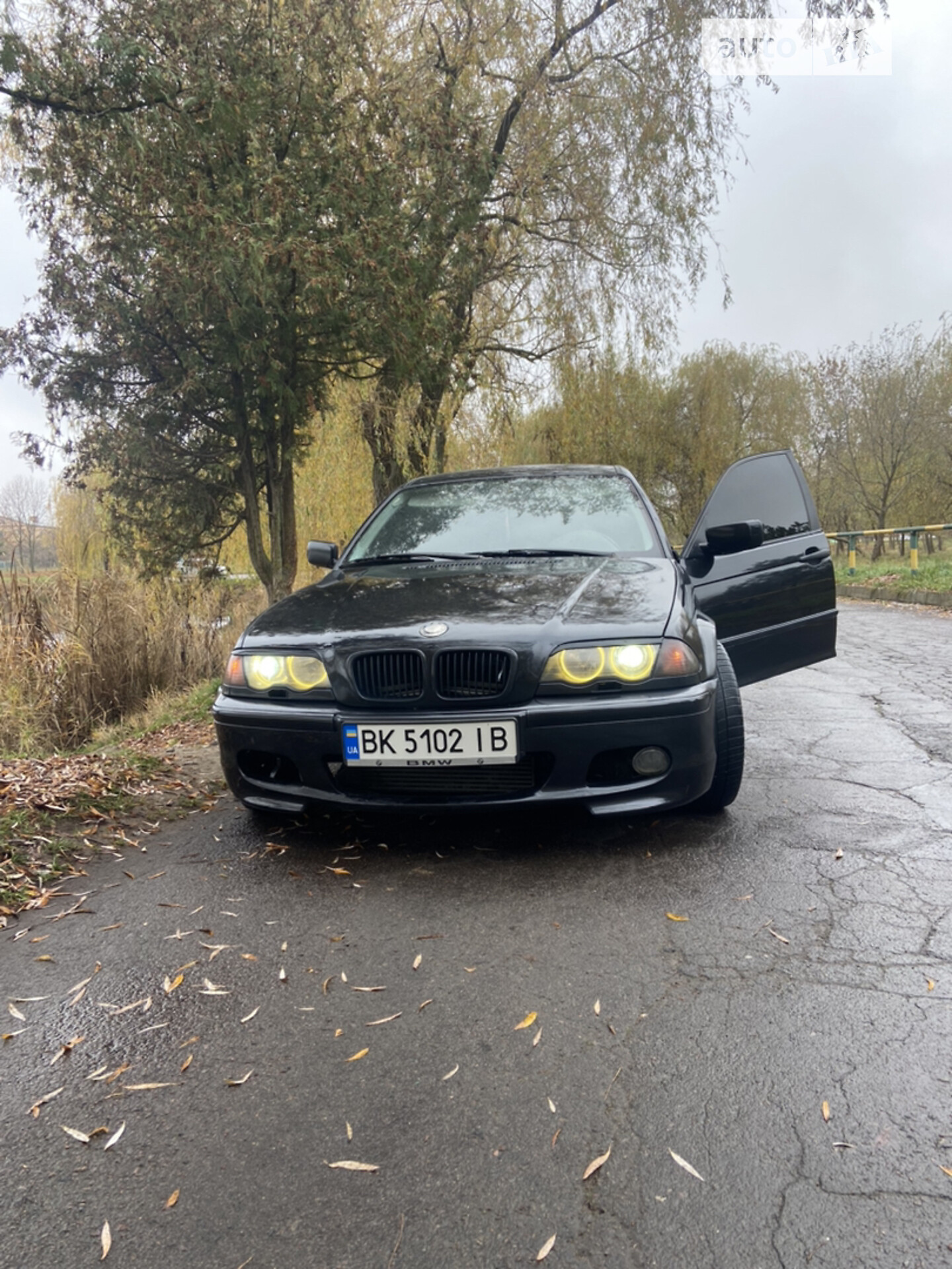 Головне фото звіту автомобіля BMW 320D 1999