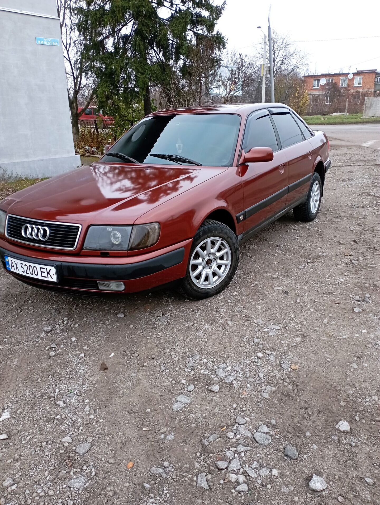 Головне фото звіту автомобіля AUDI 100 1992