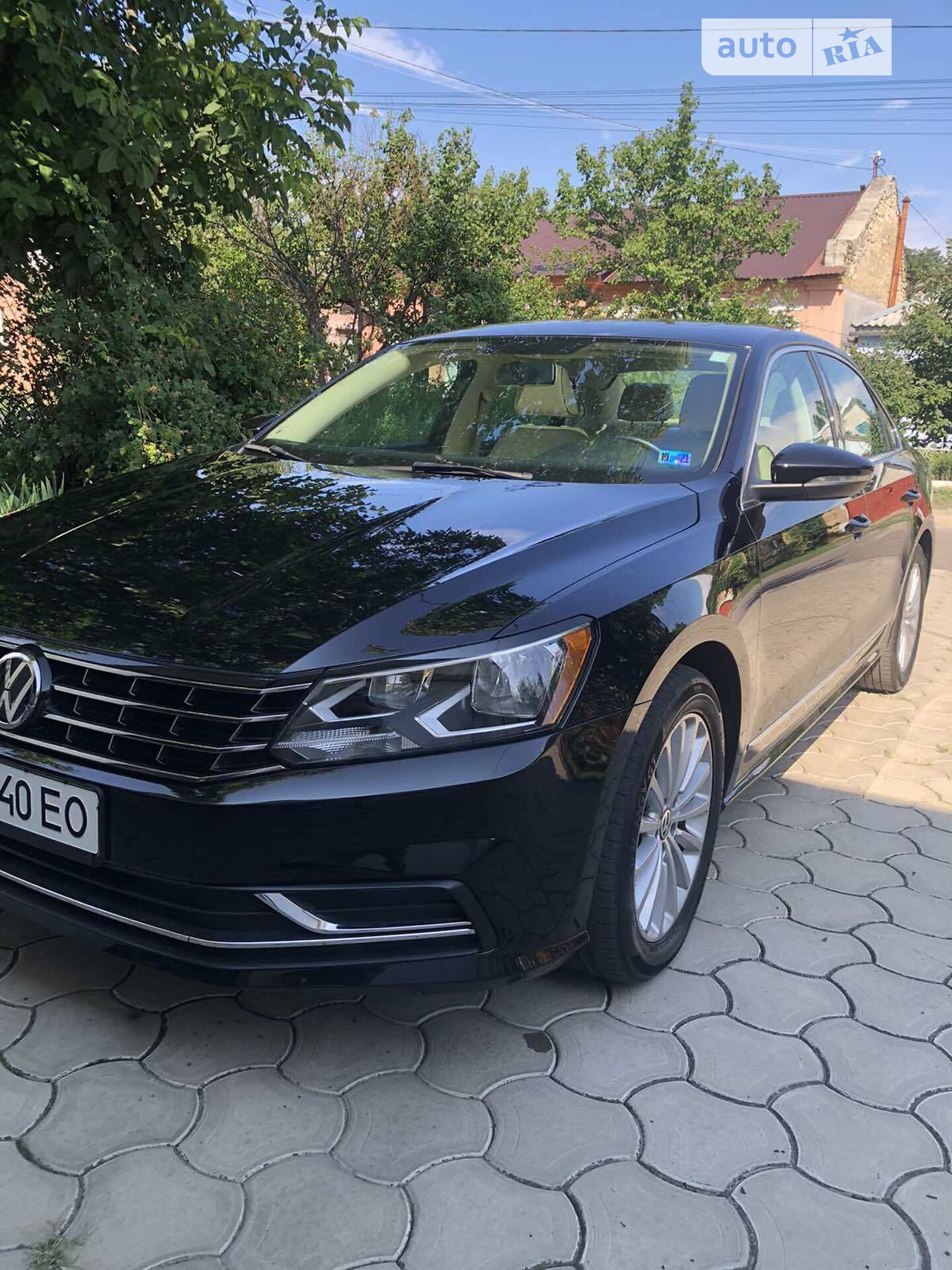 VOLKSWAGEN PASSAT 2016