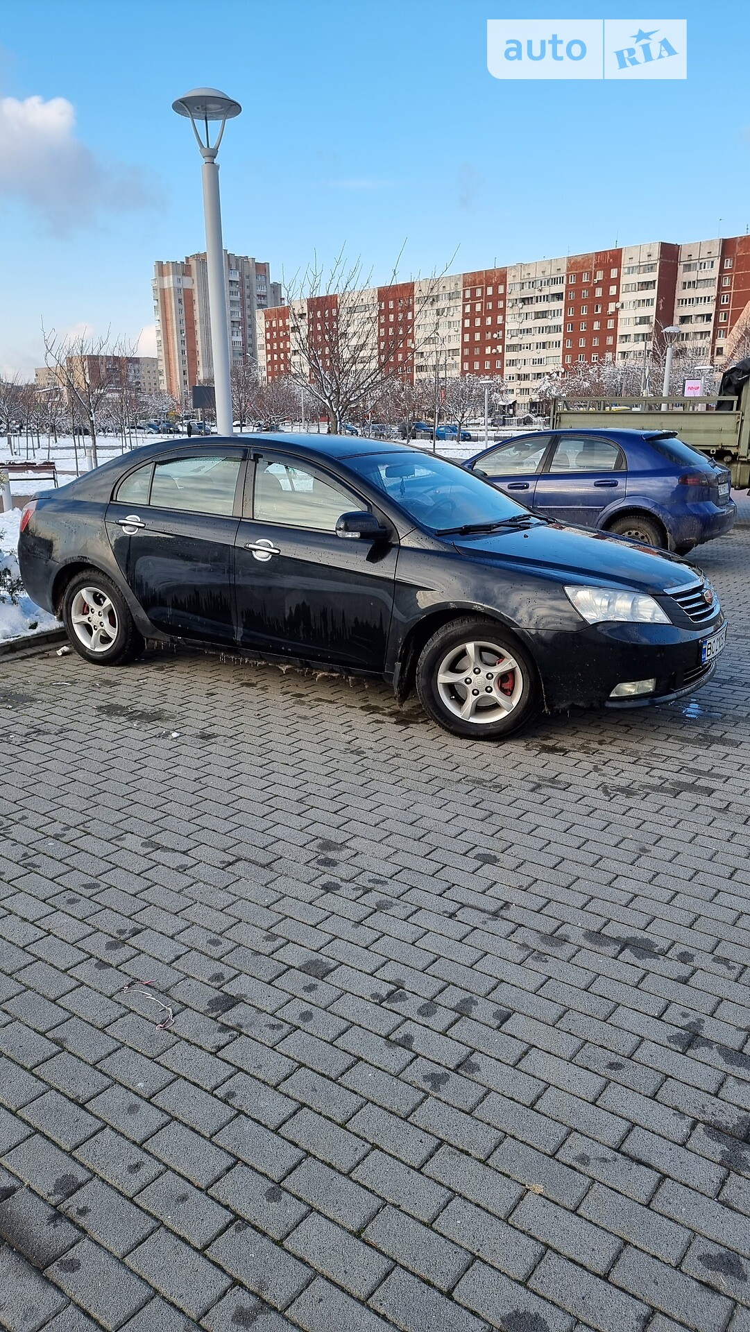GEELY EMGRAND EC7 2011