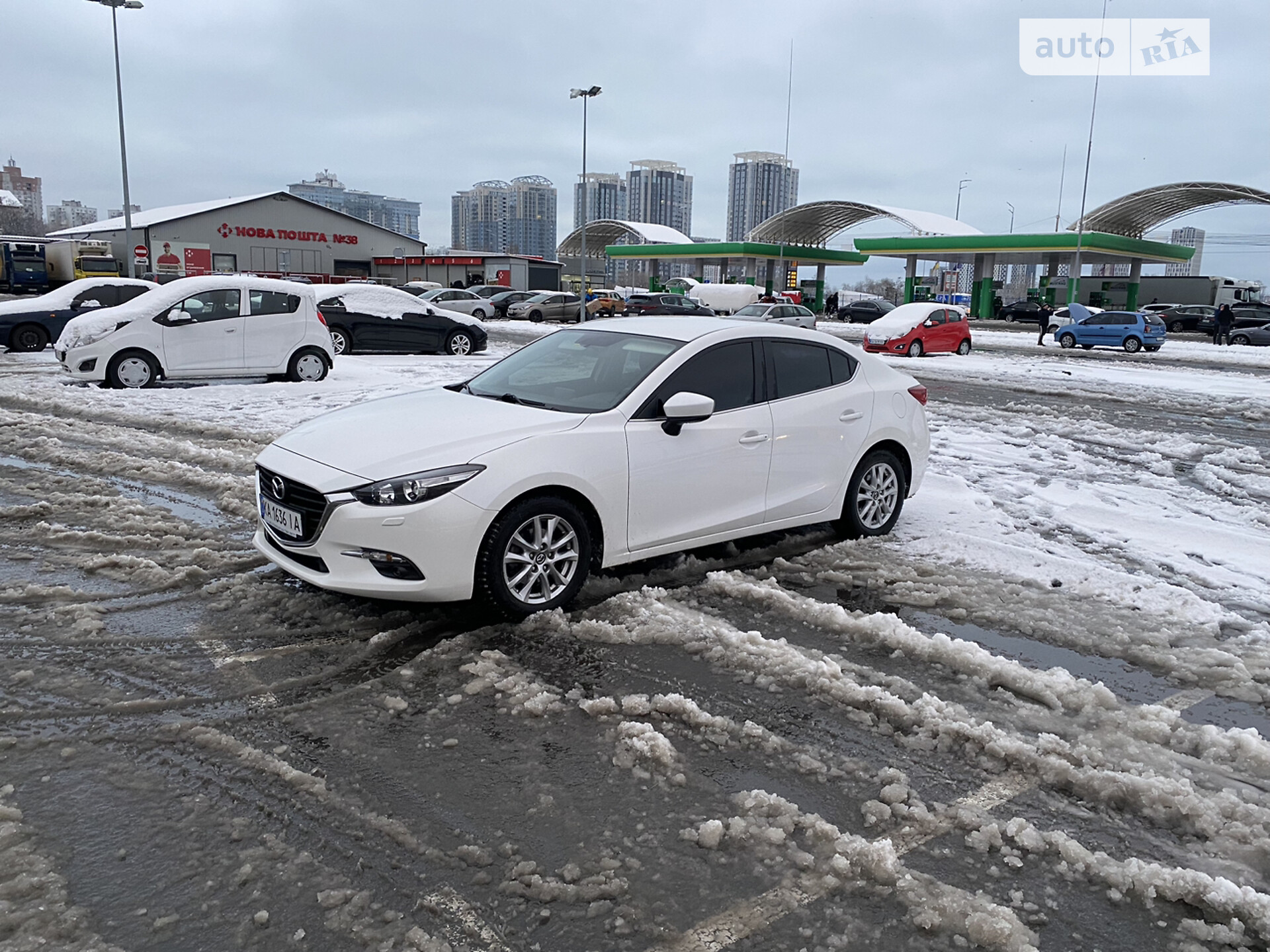 MAZDA 3 2017