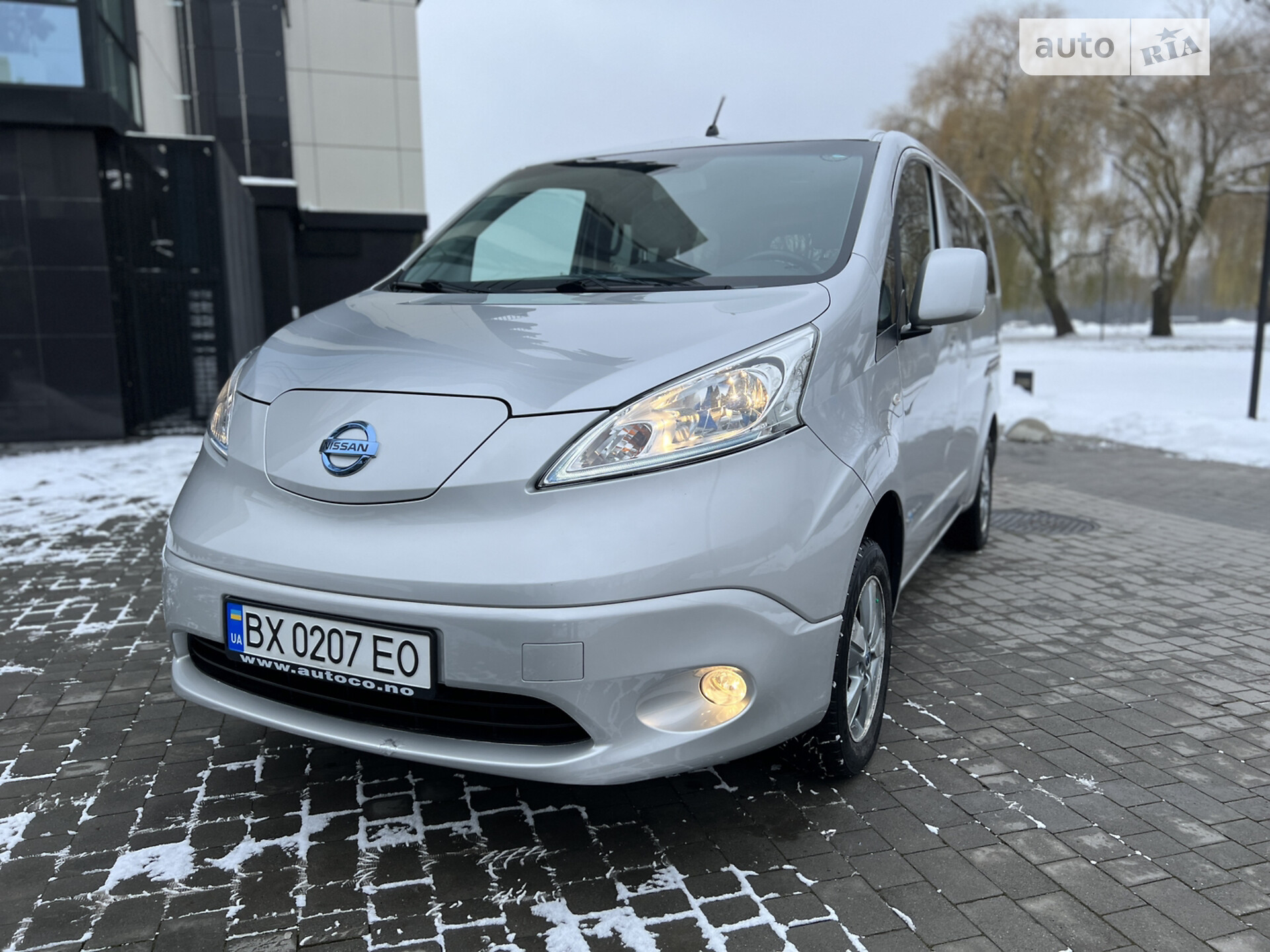 NISSAN E-NV 200 2014