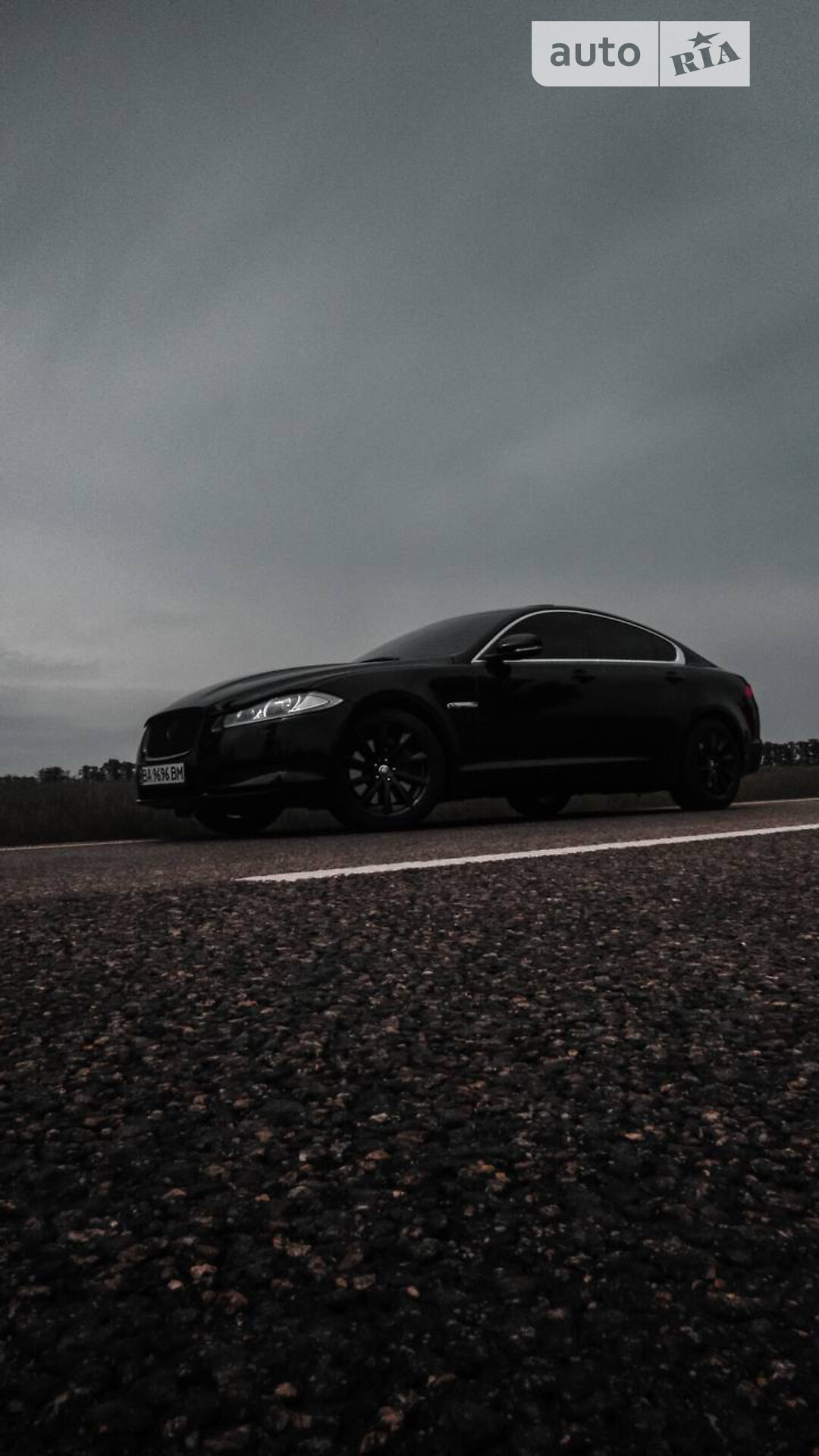 JAGUAR XF 2012