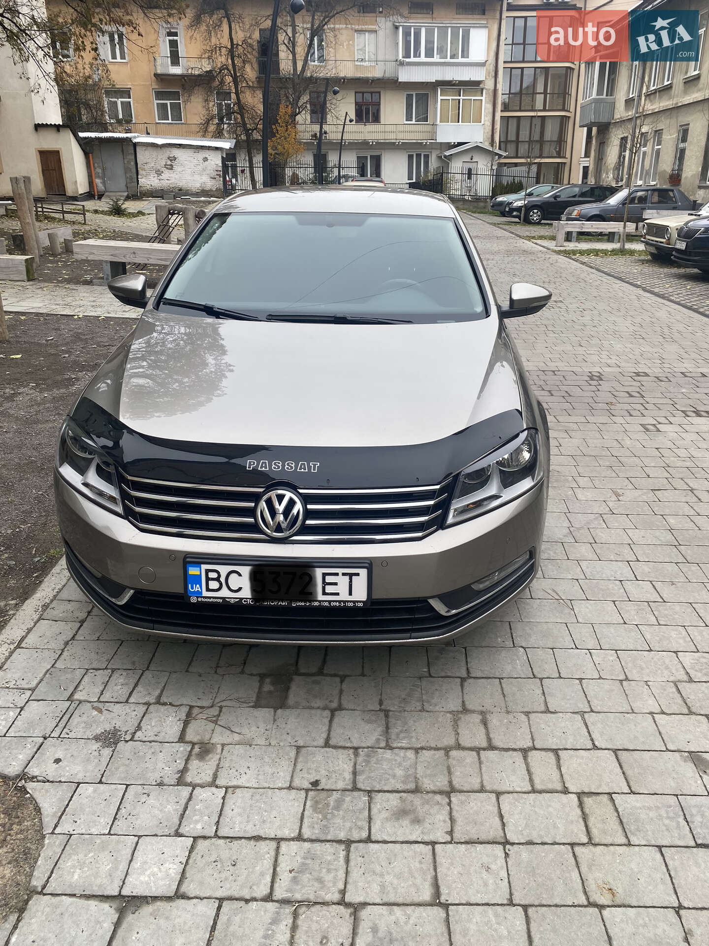 VOLKSWAGEN PASSAT 2014