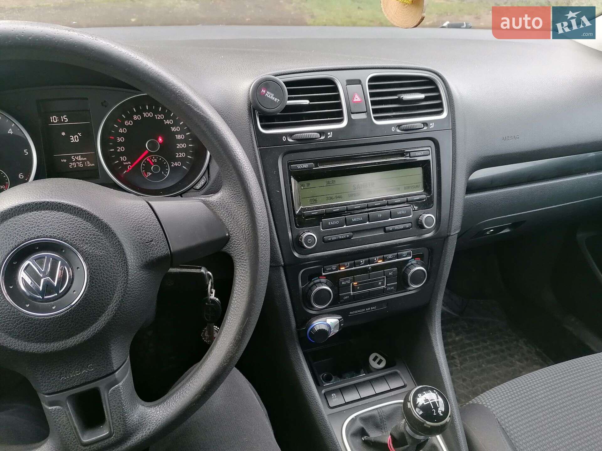 VOLKSWAGEN GOLF 2010