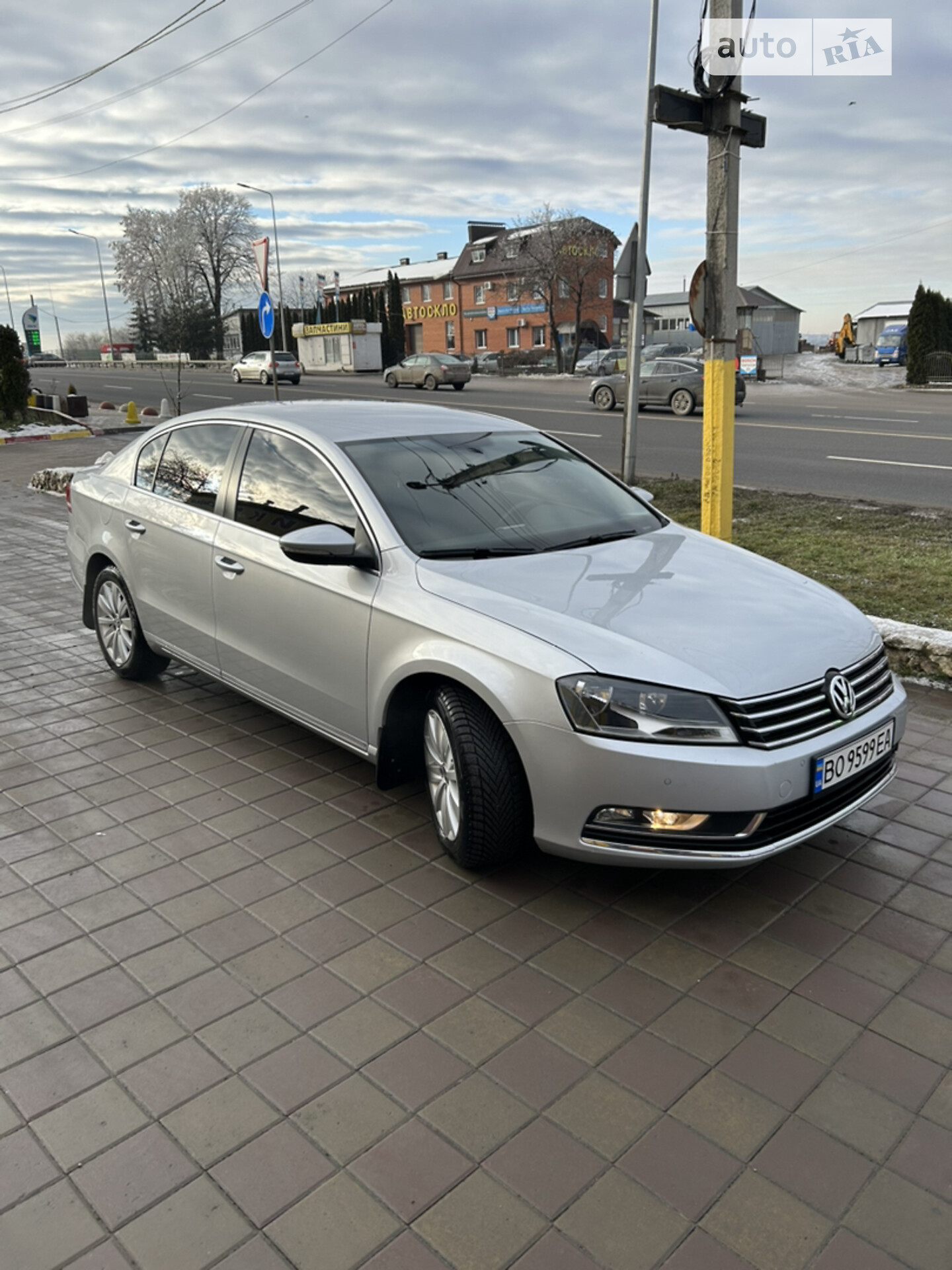 VOLKSWAGEN PASSAT 2014