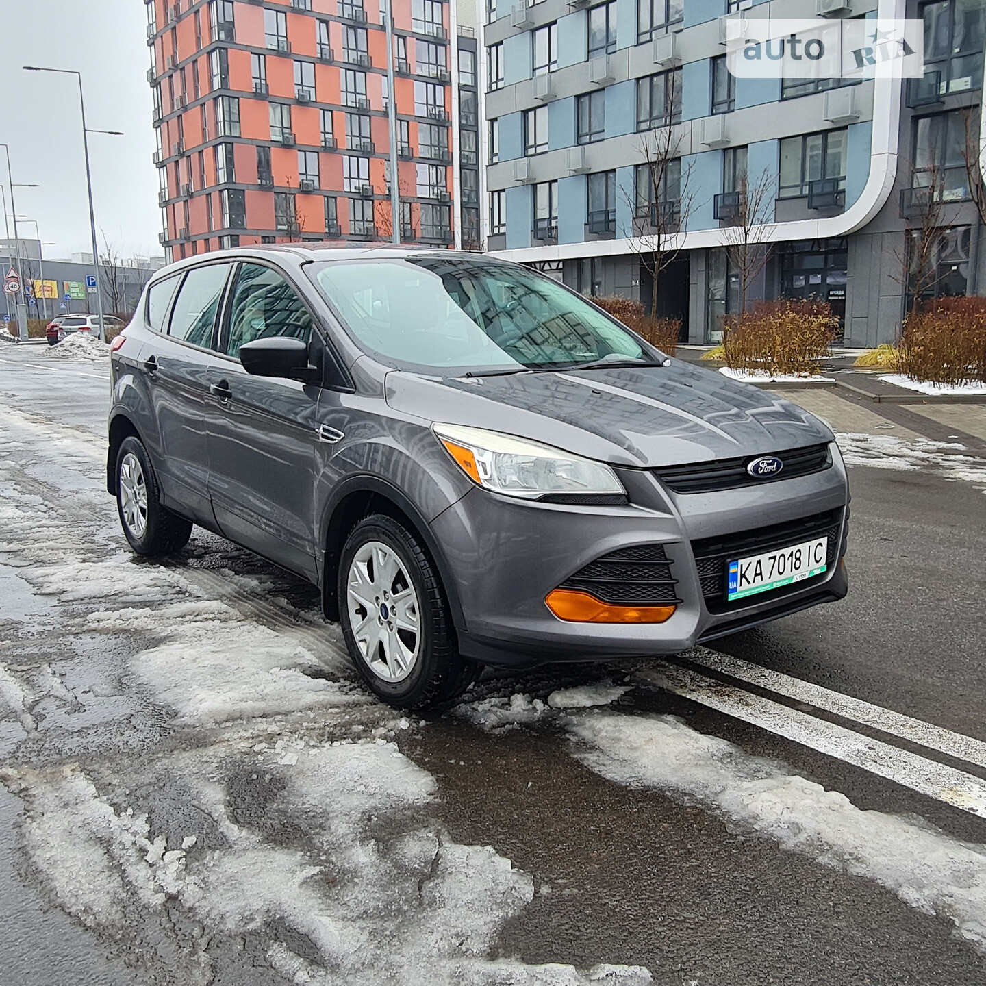 FORD ESCAPE 2012