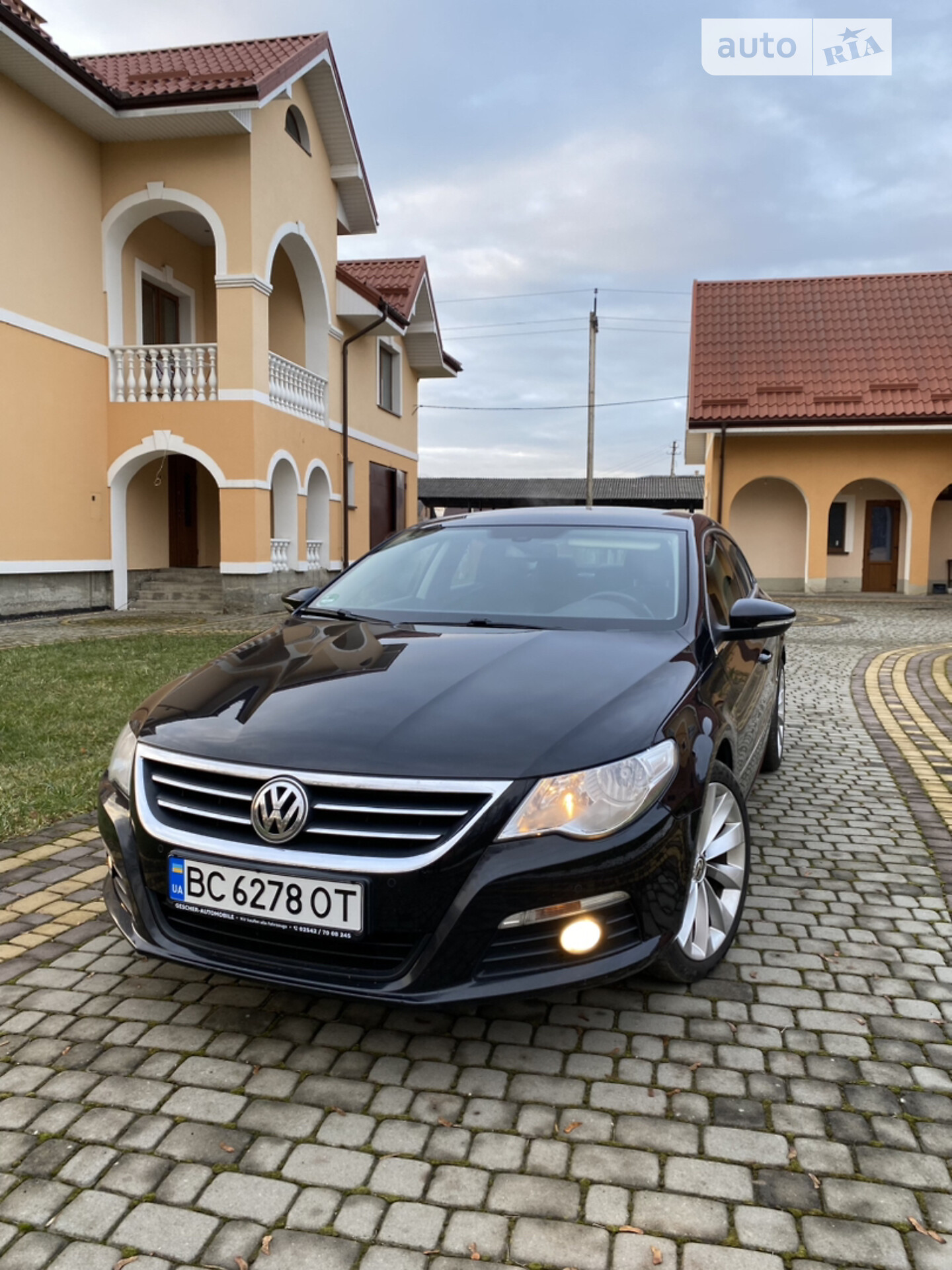 VOLKSWAGEN PASSAT CC 2010