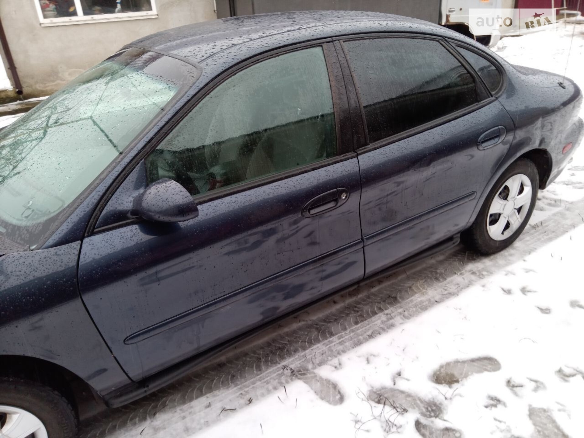 FORD TAURUS 1998
