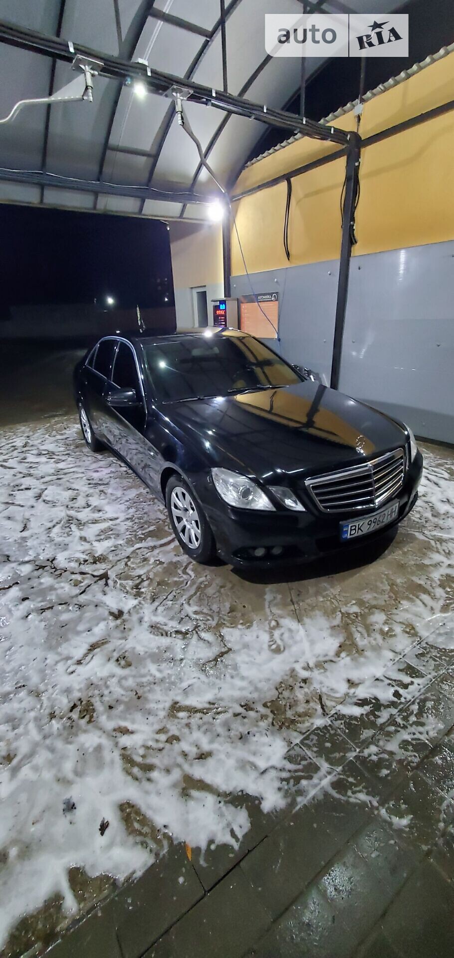 Mercedes-Benz E-Class 2011