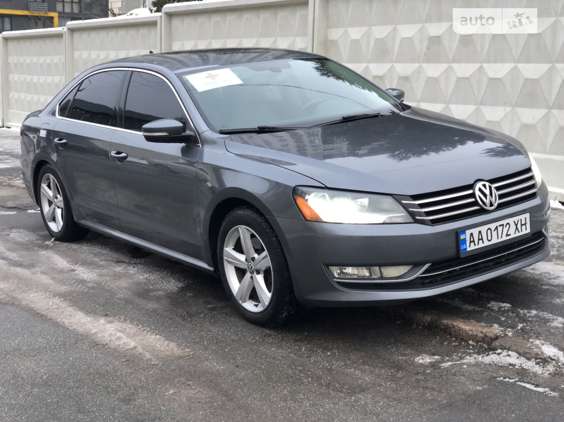 VOLKSWAGEN PASSAT 2012