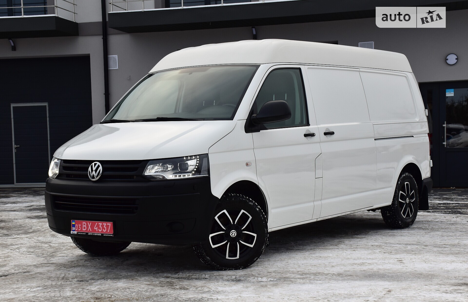 VOLKSWAGEN TRANSPORTER 2014