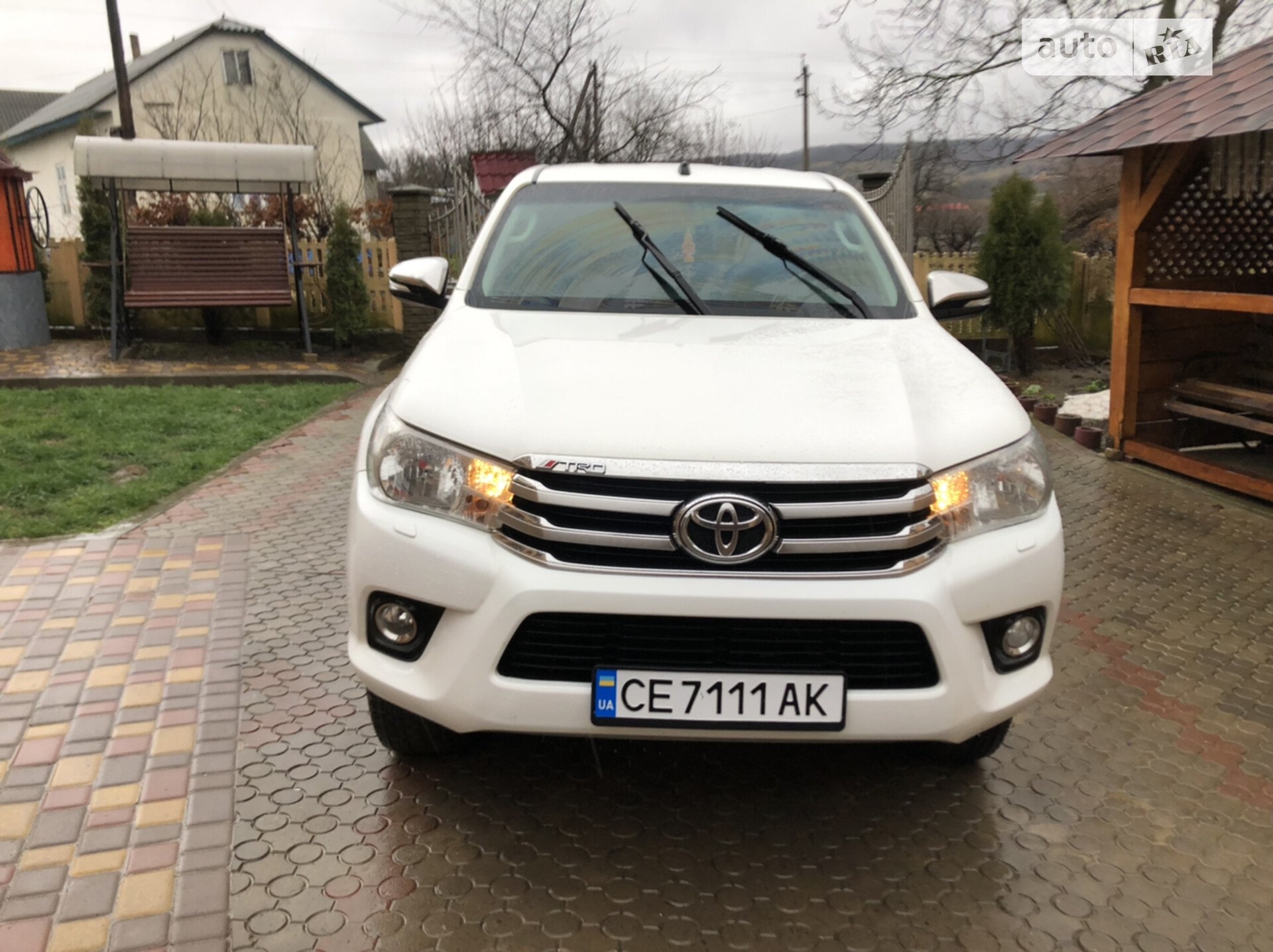 TOYOTA HILUX 2016