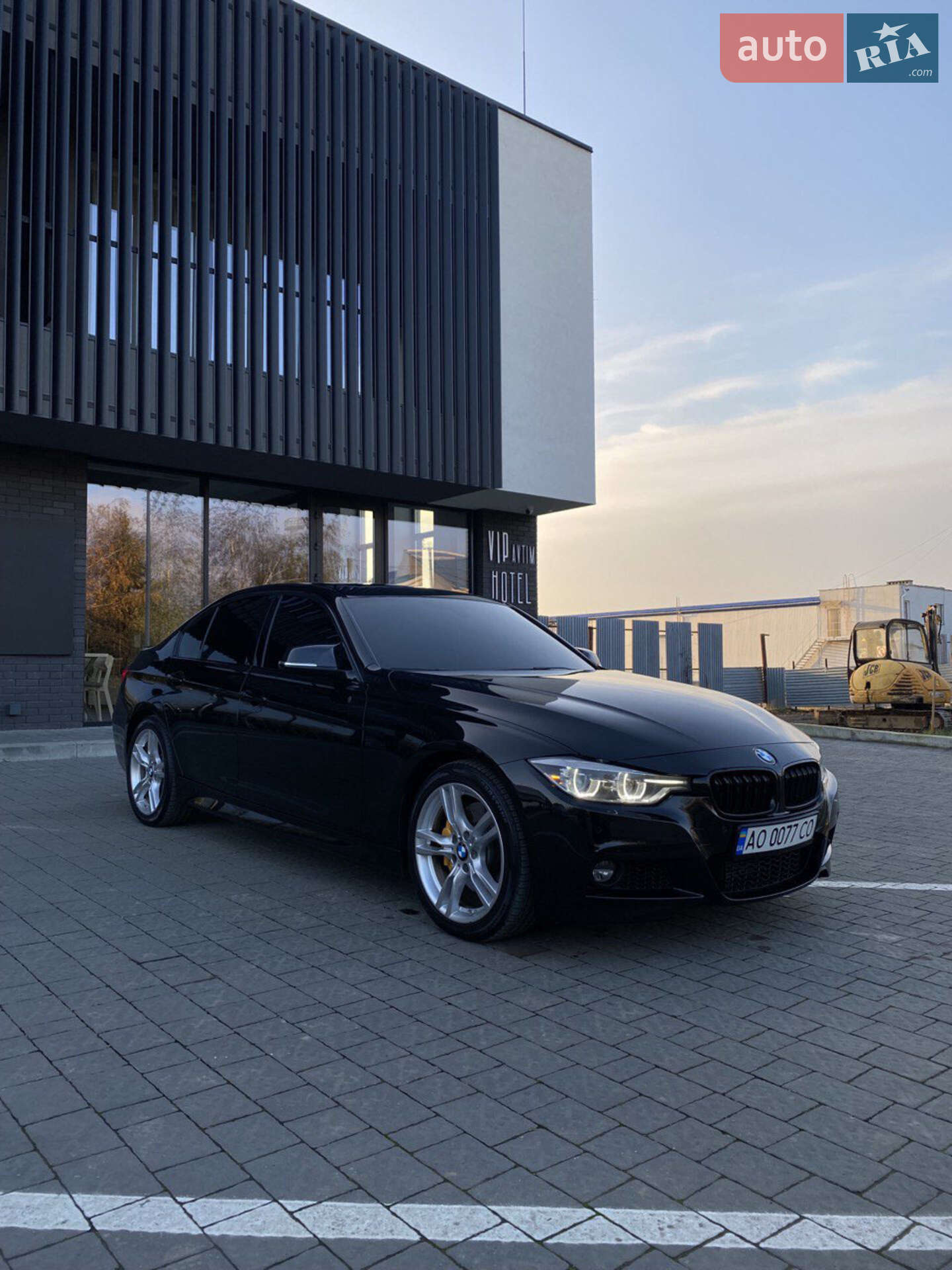 Головне фото звіту автомобіля BMW 328I 2016