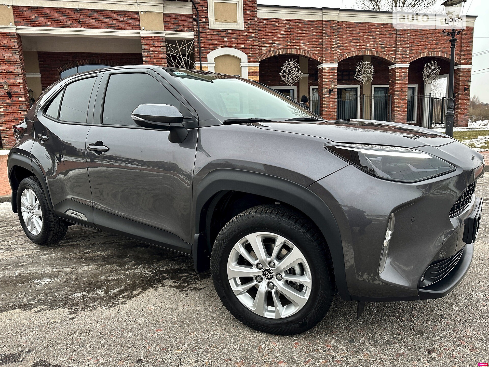 TOYOTA YARIS CROSS 2022
