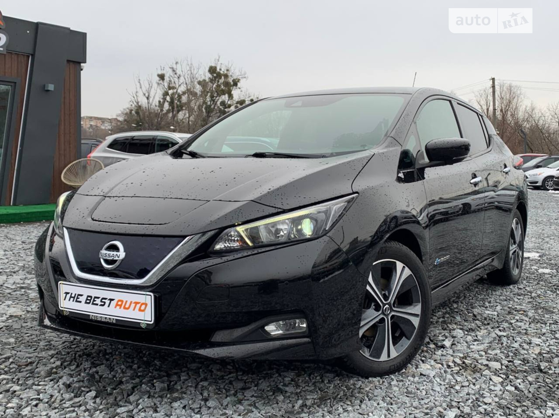 Головне фото звіту автомобіля NISSAN LEAF 2018