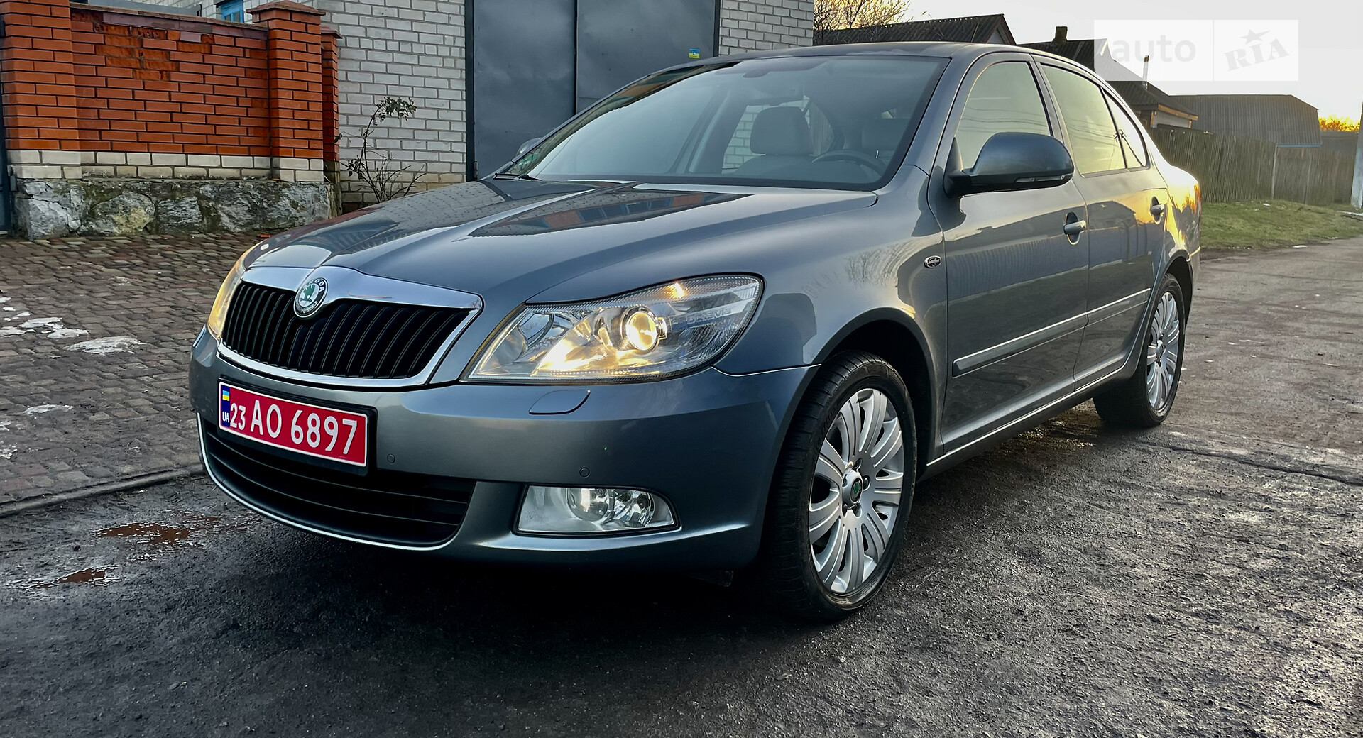 SKODA OCTAVIA 2012